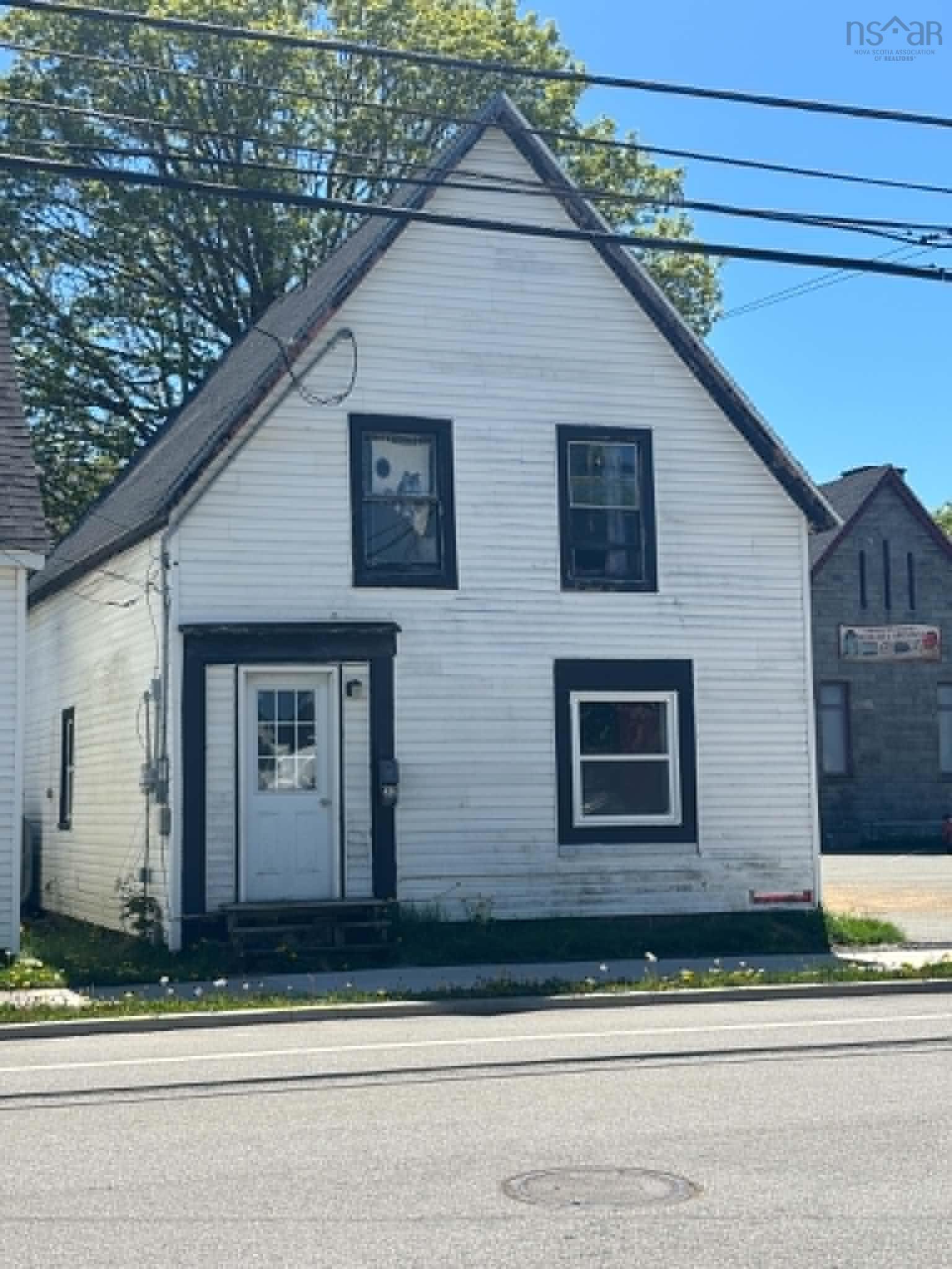 $109,900.00: 33 Parade Street, Yarmouth