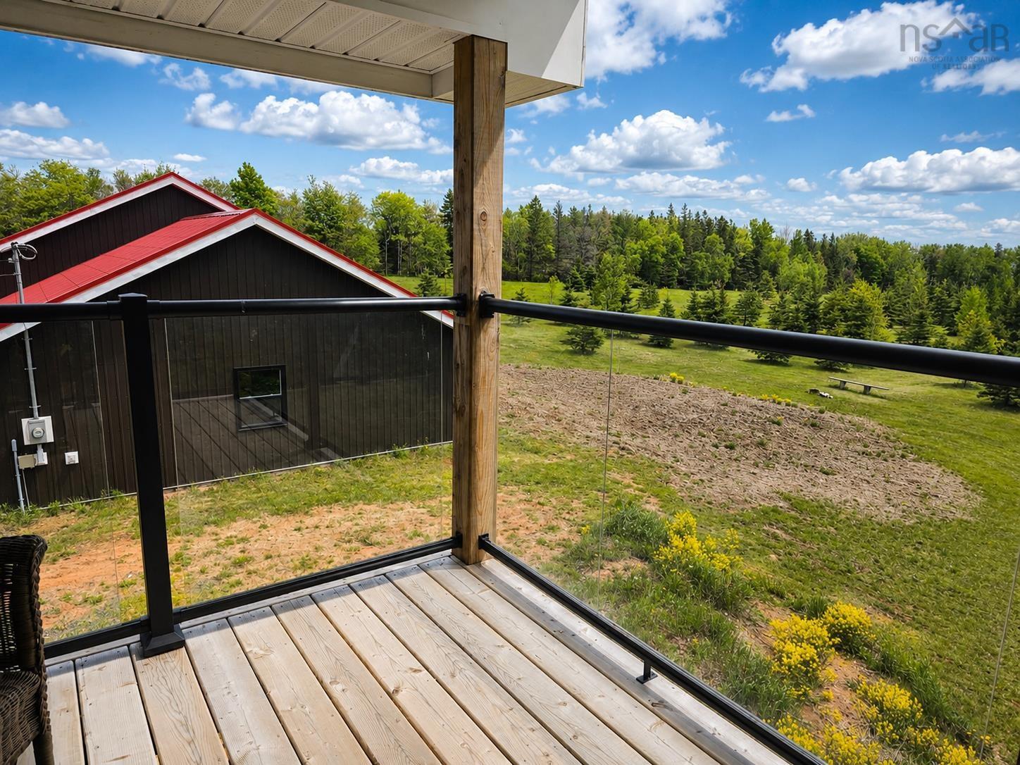 $650,000.00: 1874 Brow Of Mountain Road W, Viewmount