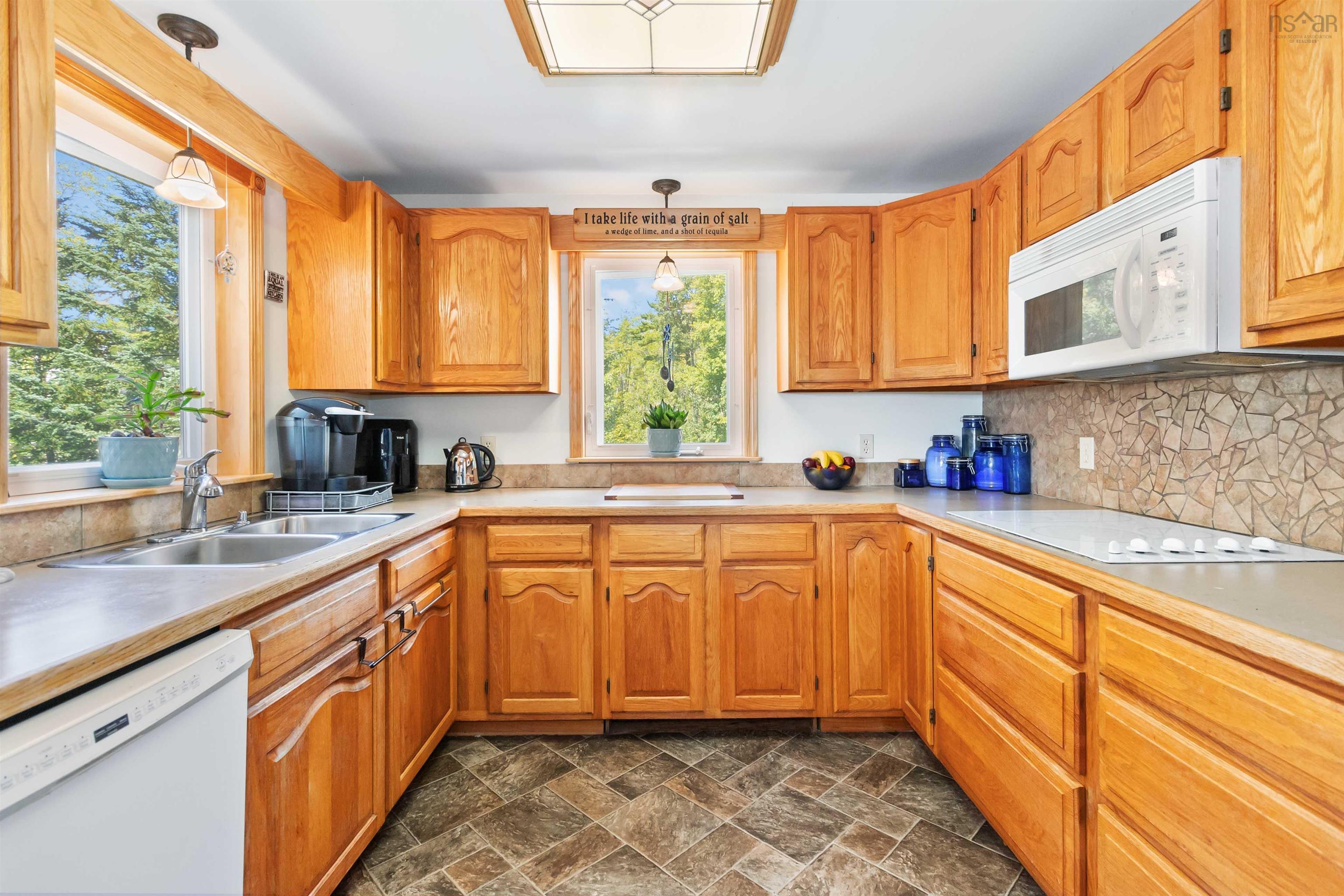 $399,000.00: 187 Hartz Point Road, Shelburne