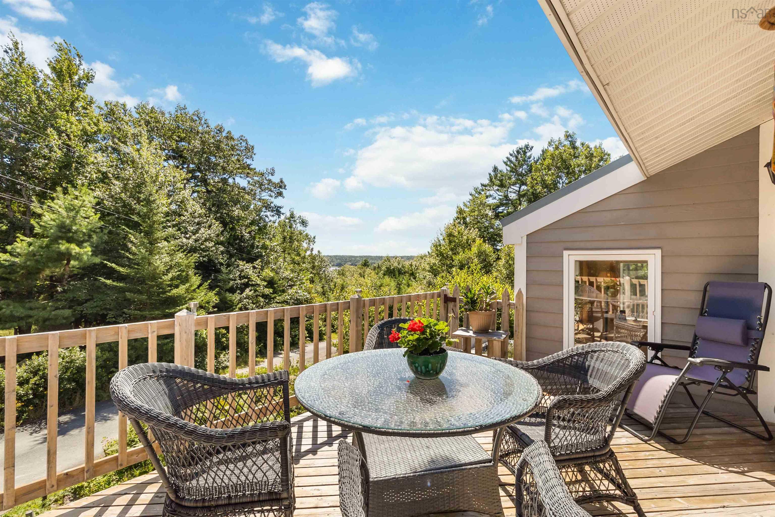 $399,000.00: 187 Hartz Point Road, Shelburne