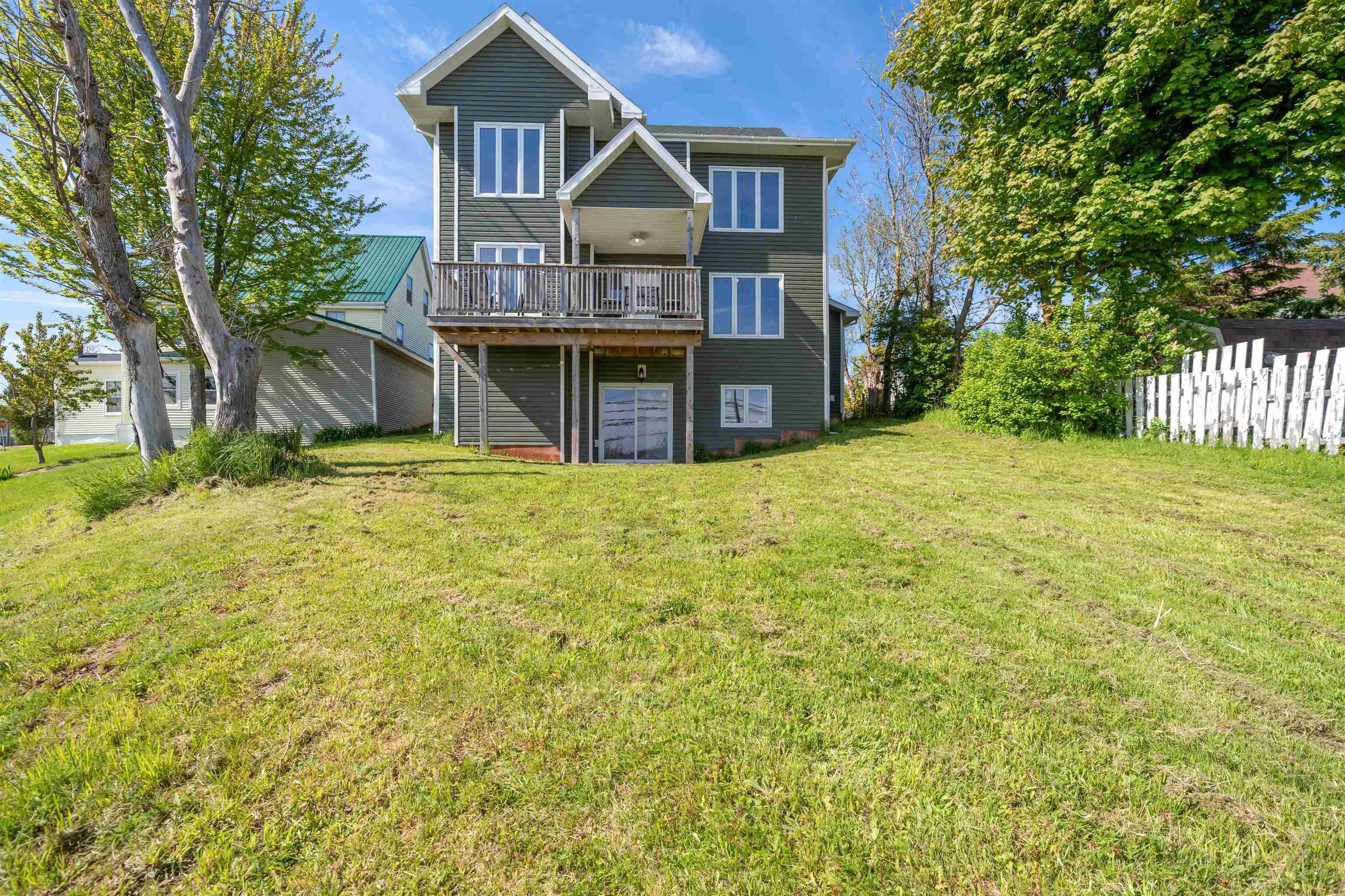 $639,900.00: 275 High Street, Pictou