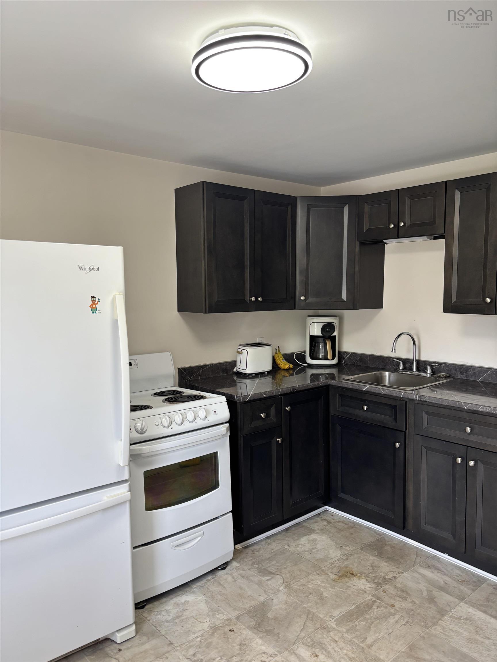 $219,900.00: 45 Mechanic Street, Springhill