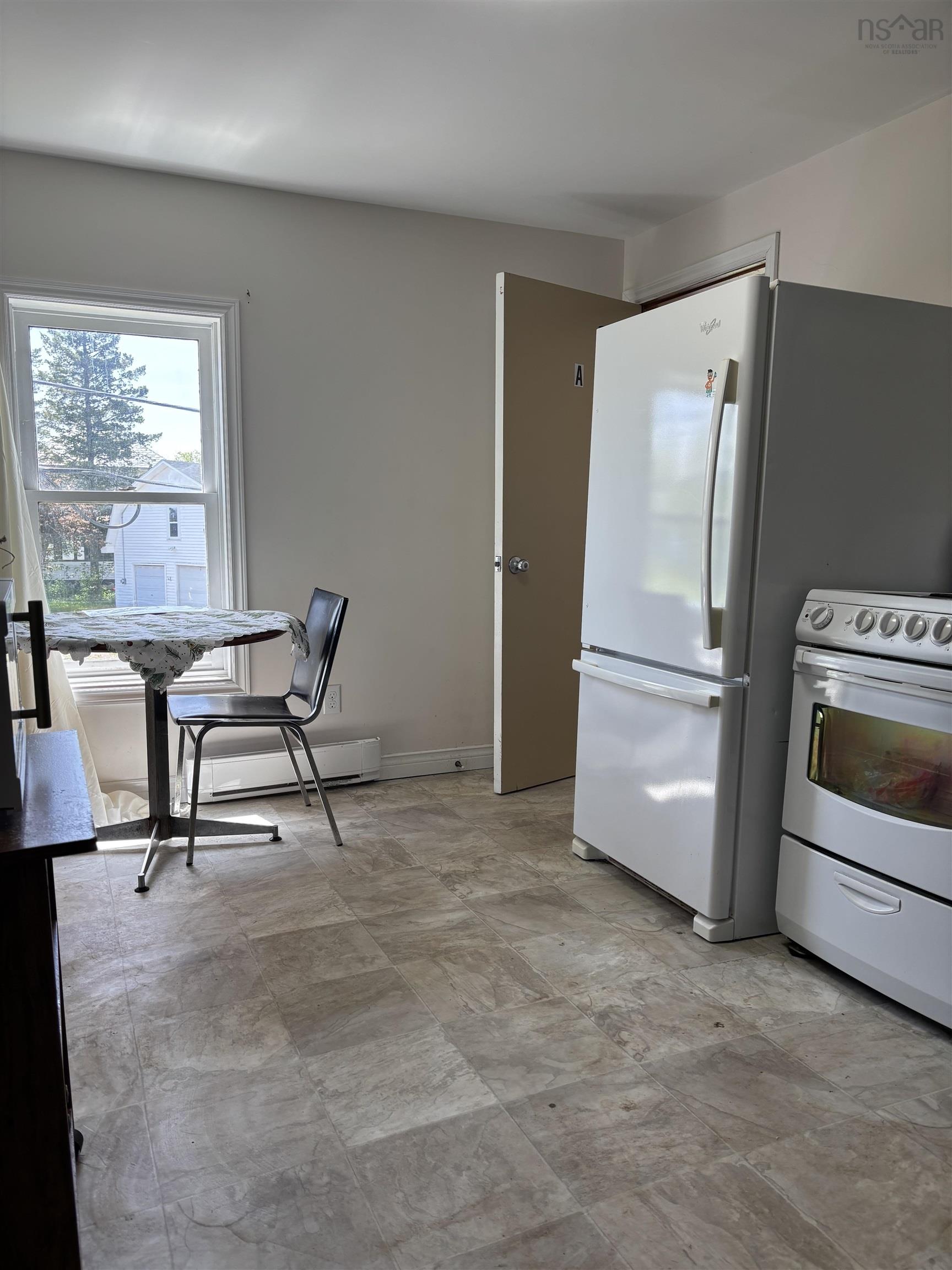 $219,900.00: 45 Mechanic Street, Springhill