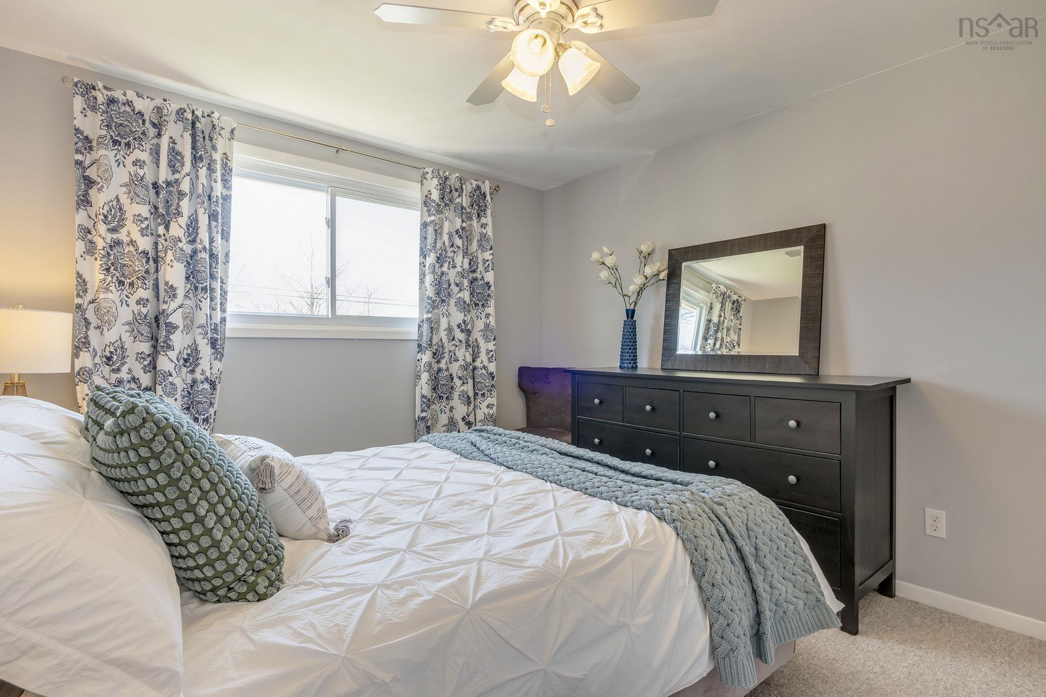$539,900.00: 41 Dumbarton Avenue, Dartmouth