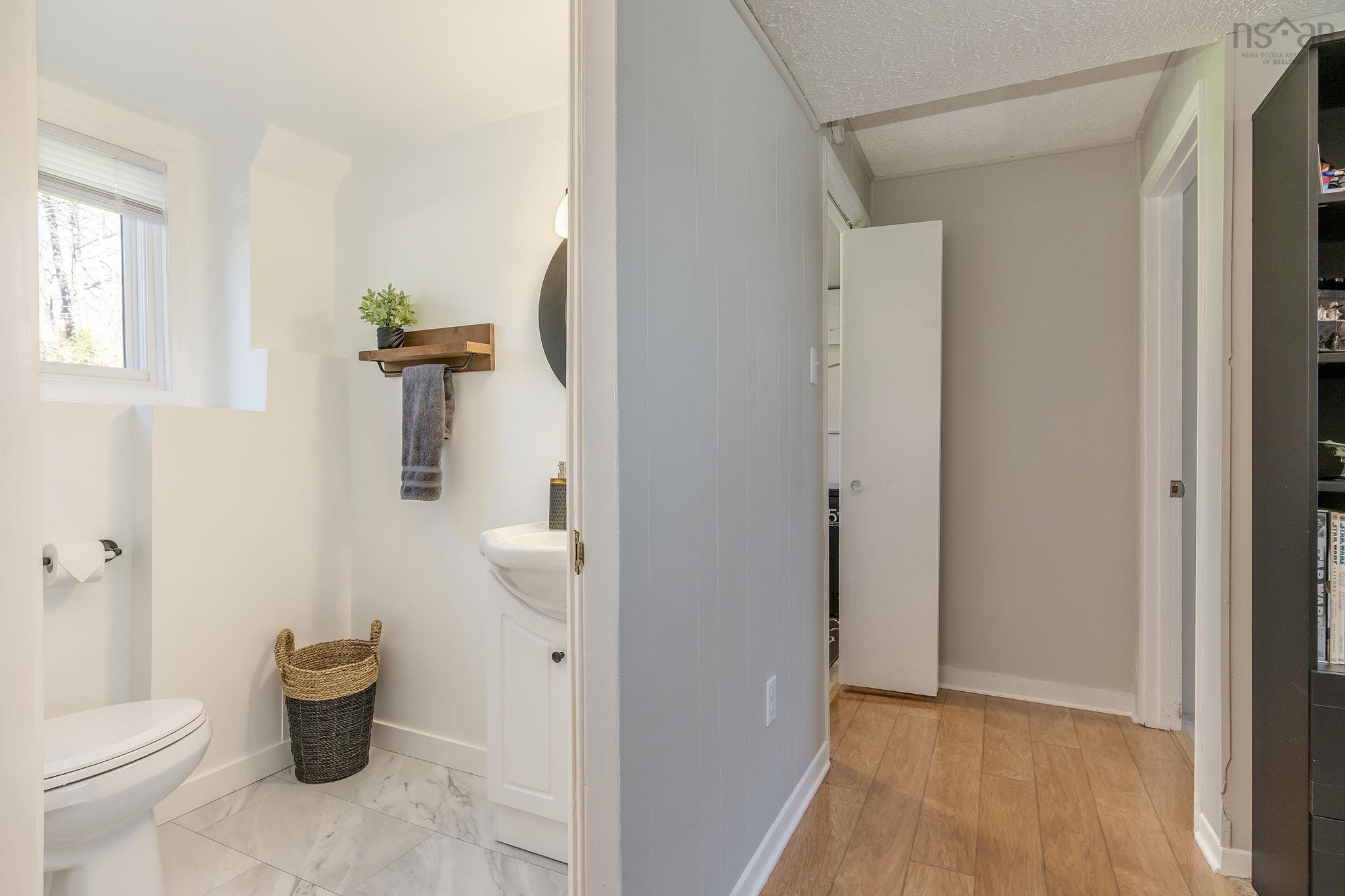 $539,900.00: 41 Dumbarton Avenue, Dartmouth