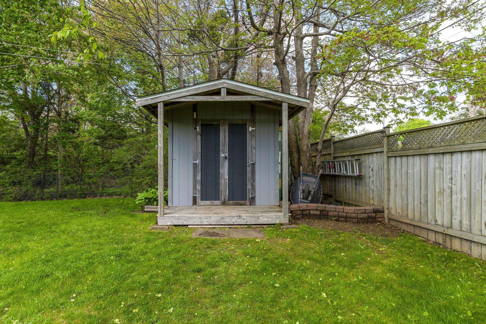 $539,900.00: 41 Dumbarton Avenue, Dartmouth