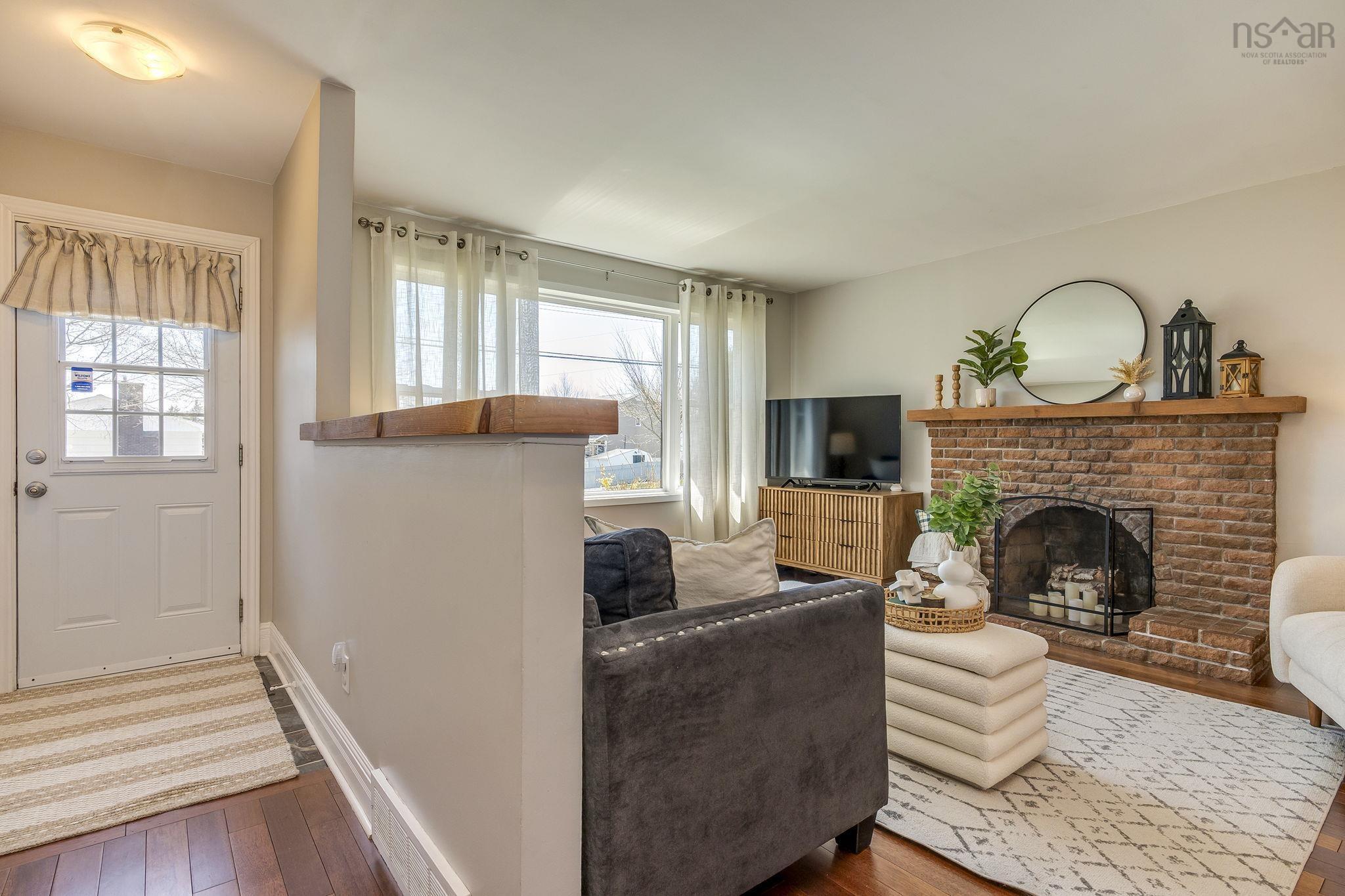 $539,900.00: 41 Dumbarton Avenue, Dartmouth