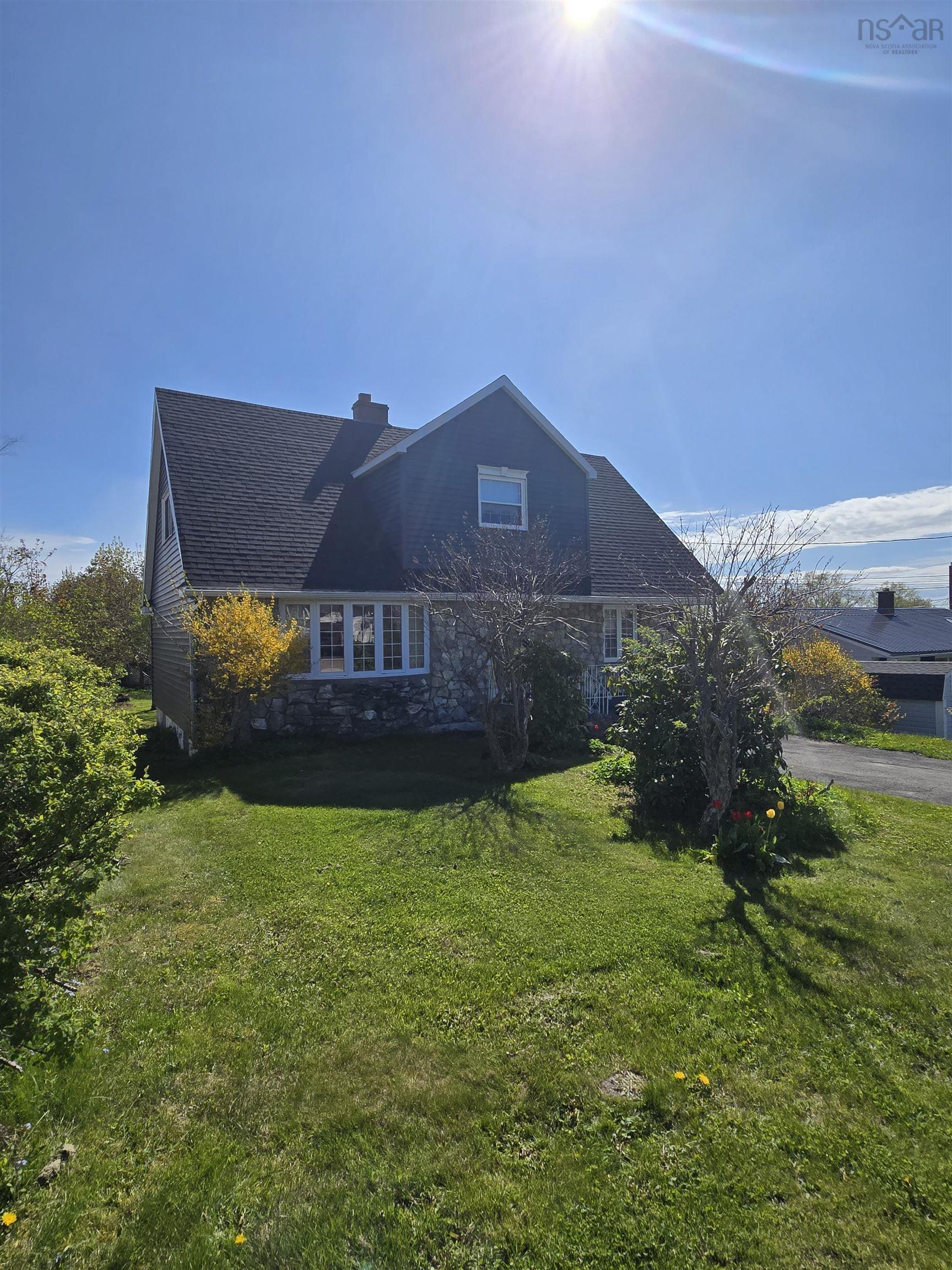 $359,900.00: 18 Dalhousie Drive, Sydney