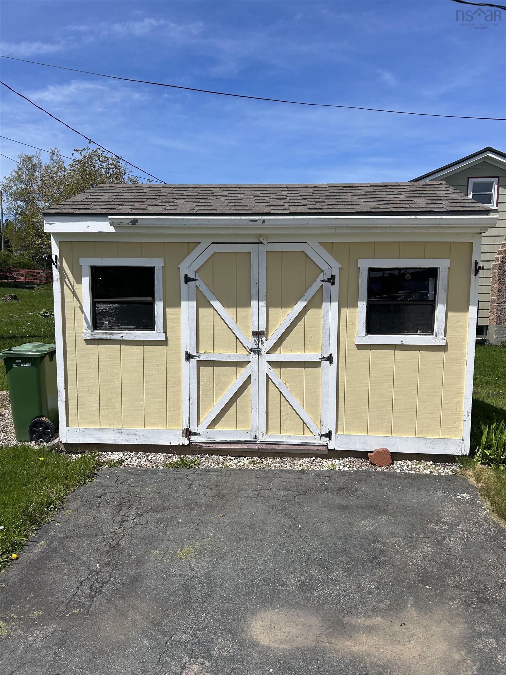 $495,000.00: 698 OAKLAND Road, Indian Point
