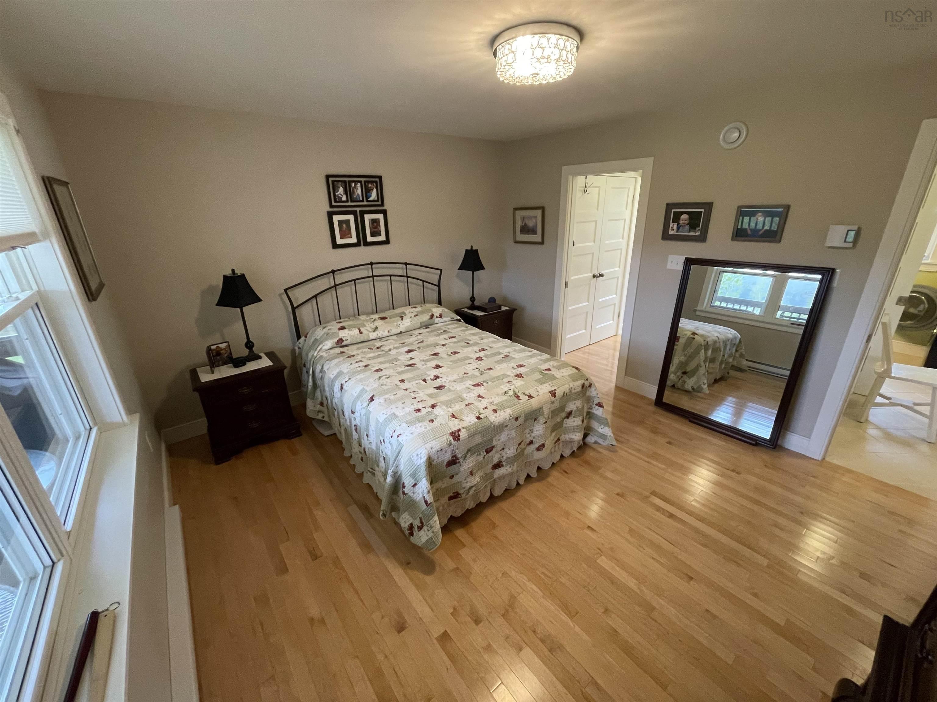 $379,000.00: 11599 Kempt Head Road, Boularderie Centre