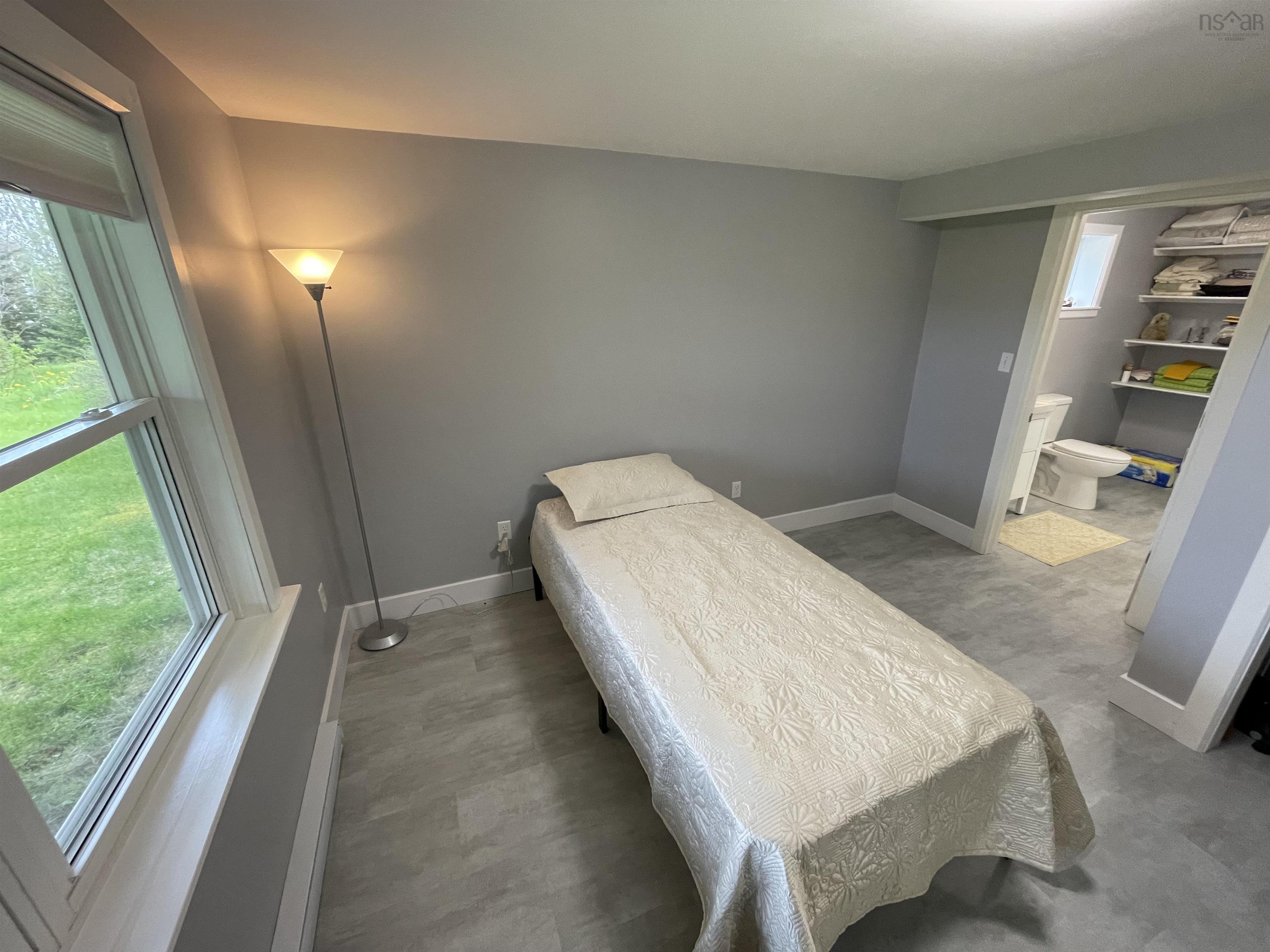 $379,000.00: 11599 Kempt Head Road, Boularderie Centre