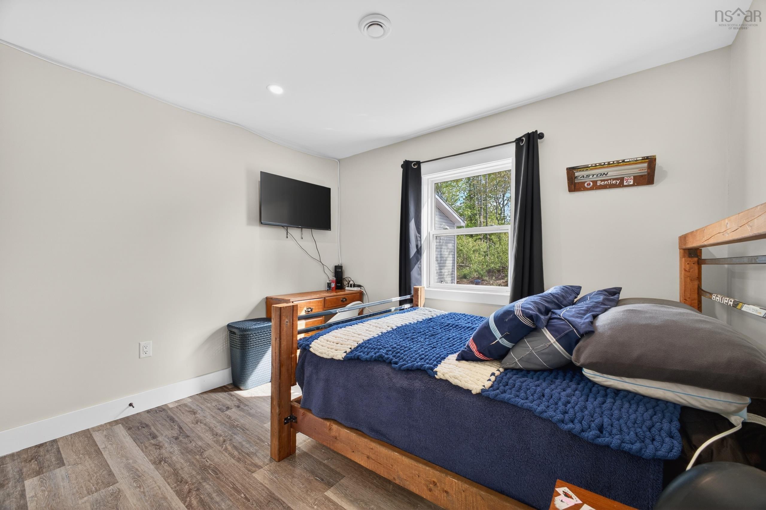 $425,000.00: 15 Coppergate Drive, Greenfield