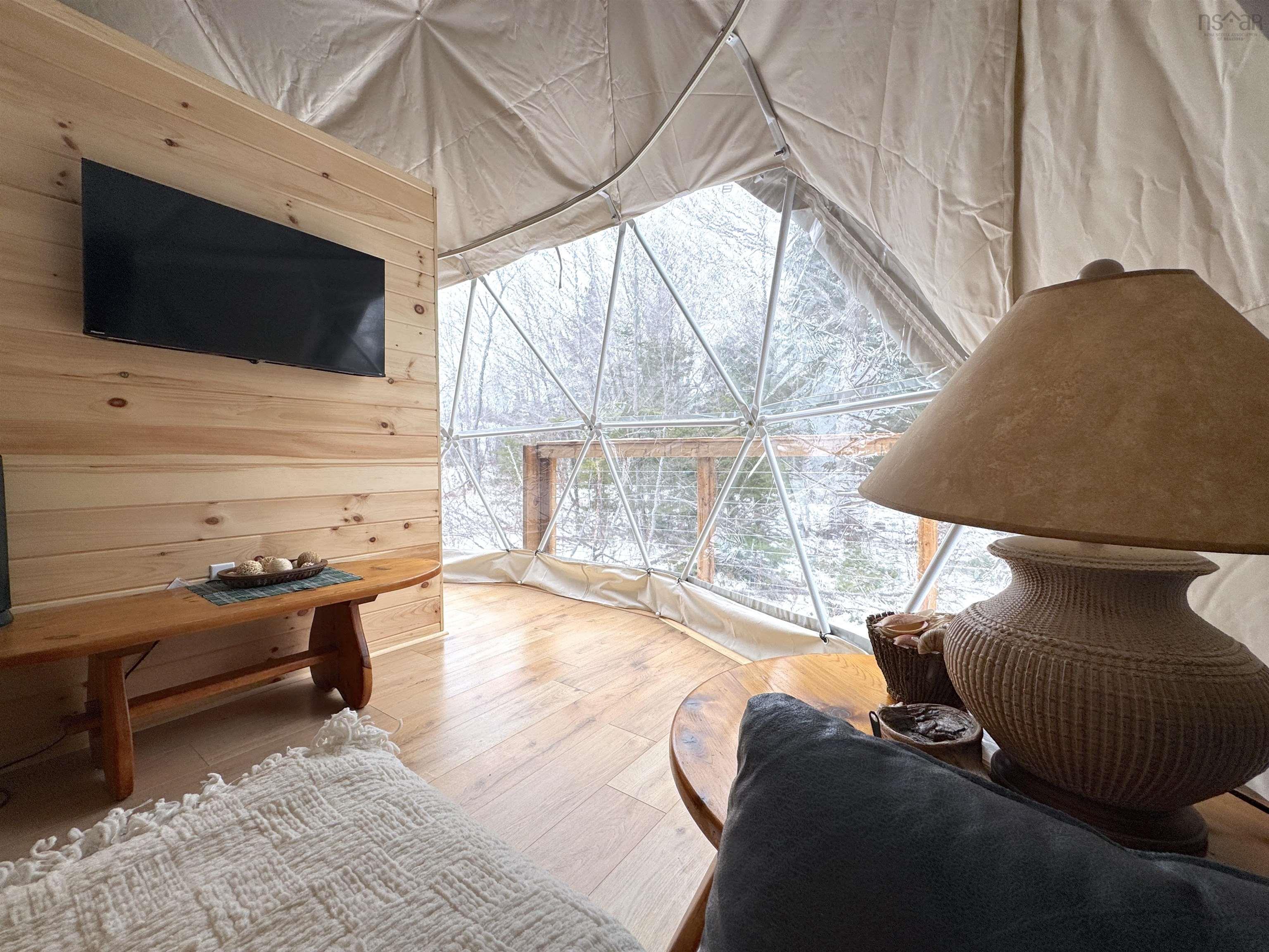 $690,000.00: 36188 Cabot Trail, Ingonish