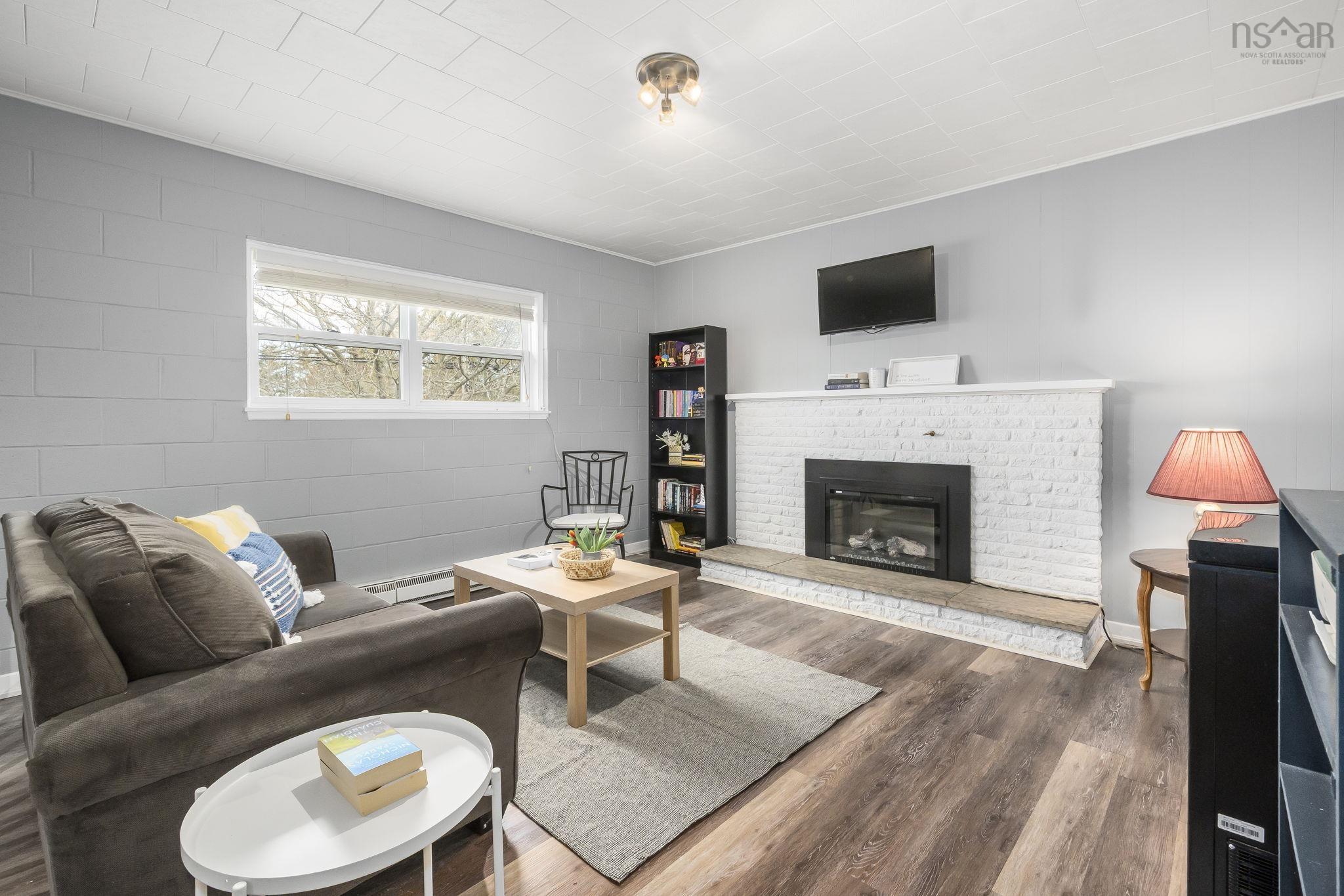 $519,000.00: 73/75 Pleasant Street, Wolfville