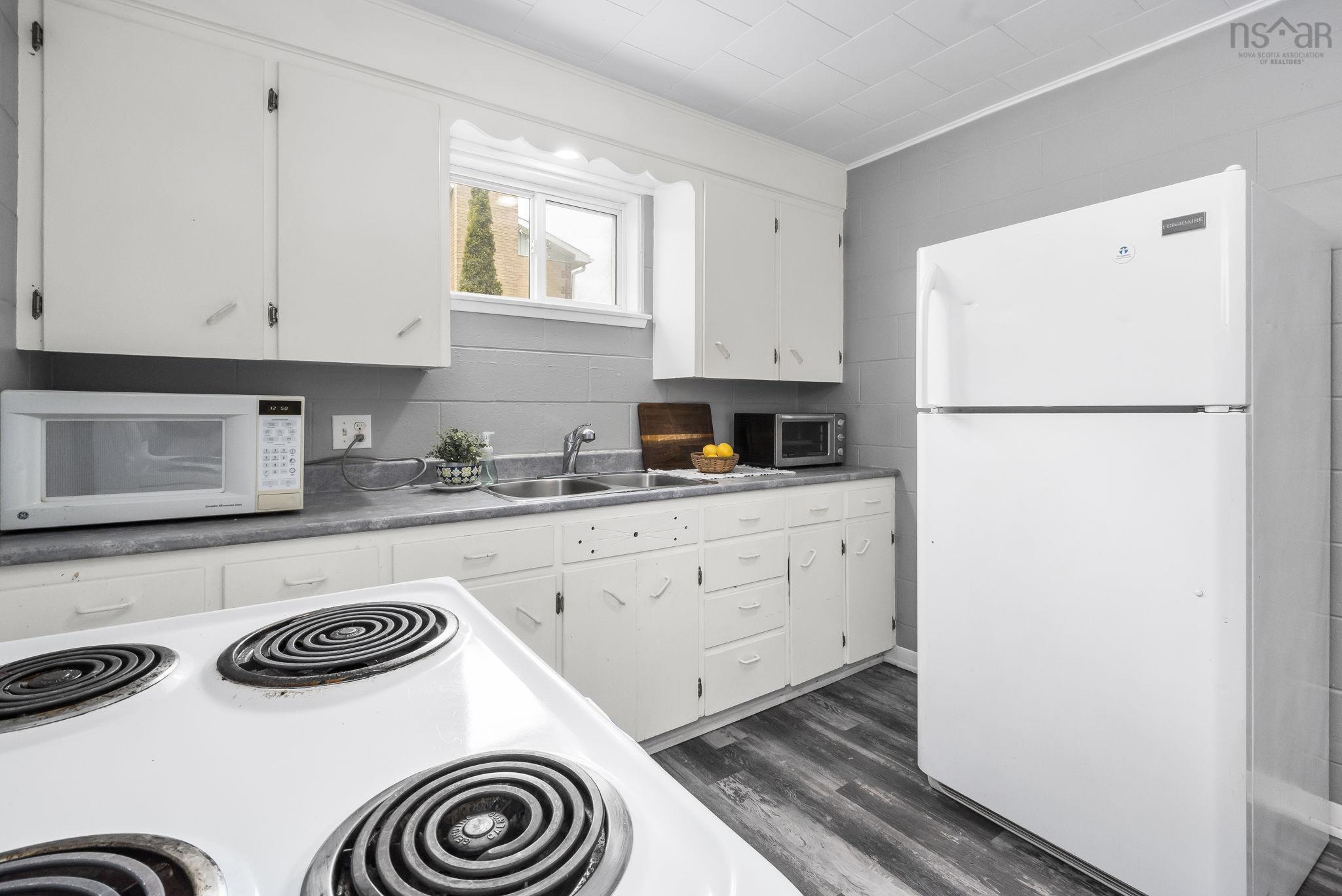 $519,000.00: 73/75 Pleasant Street, Wolfville