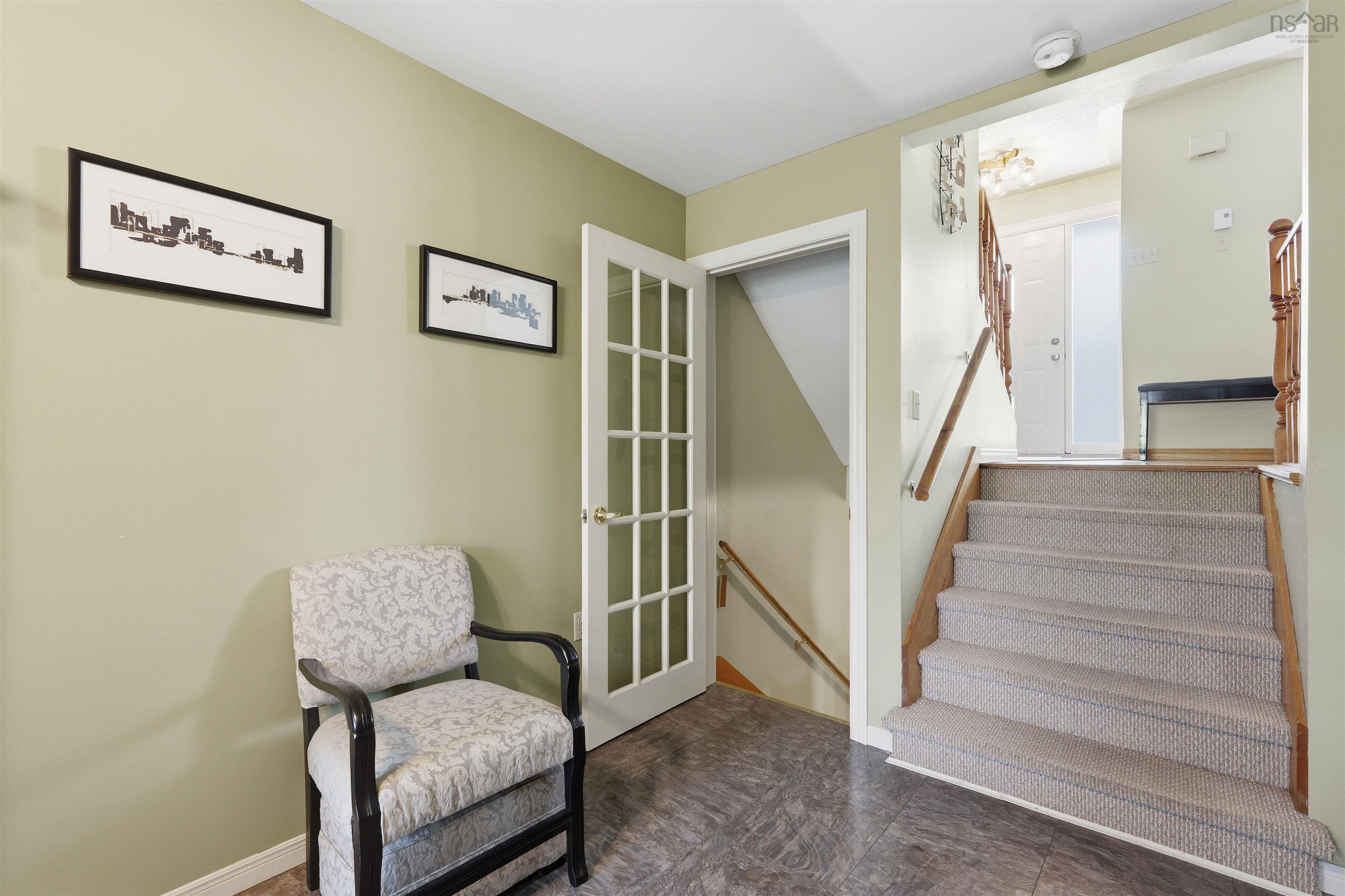 $399,900.00: 438 Auburn Drive, Cole Harbour