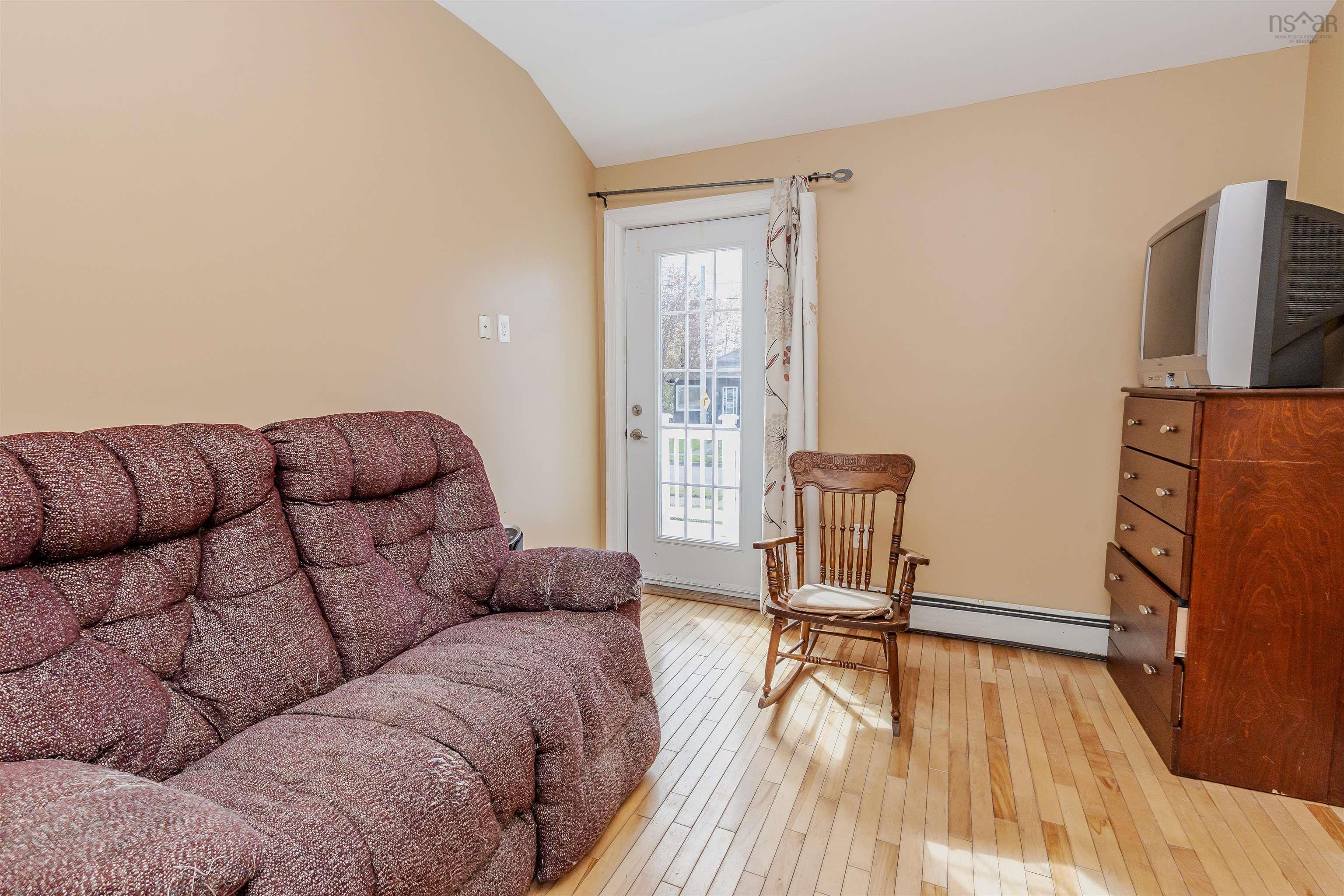 $342,000.00: 71 Richardson Avenue, Sydney