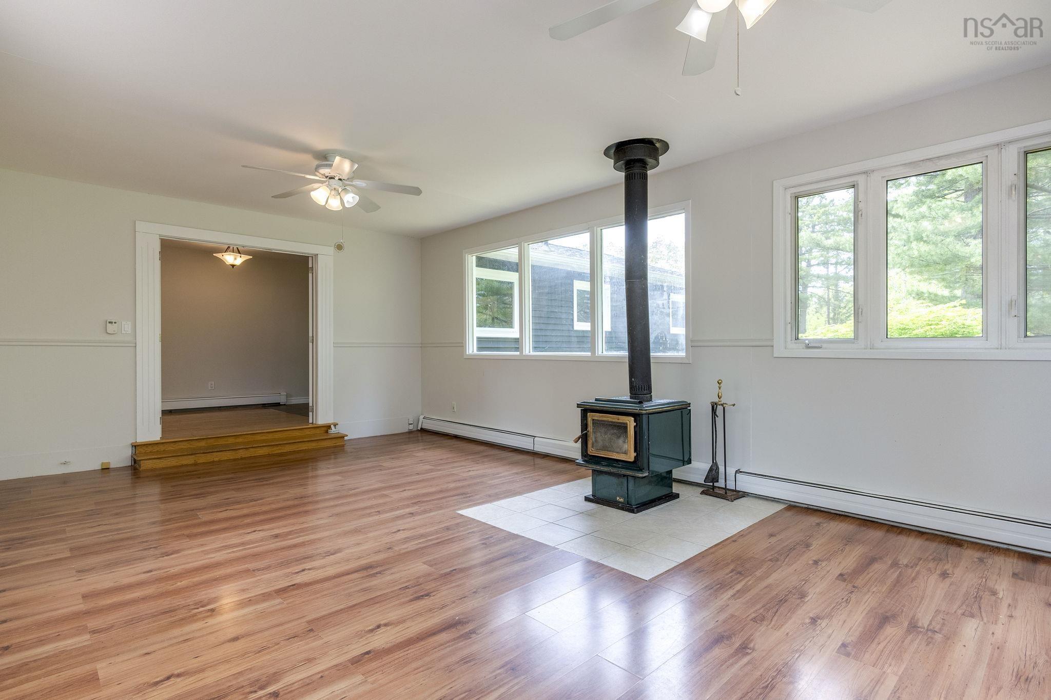 $449,900.00: 1432 George Street E, Coldbrook