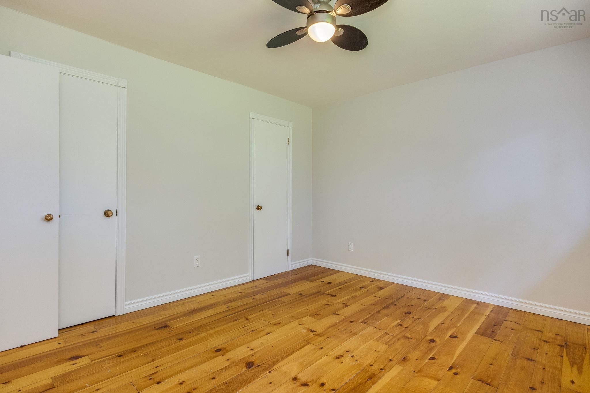 $449,900.00: 1432 George Street E, Coldbrook