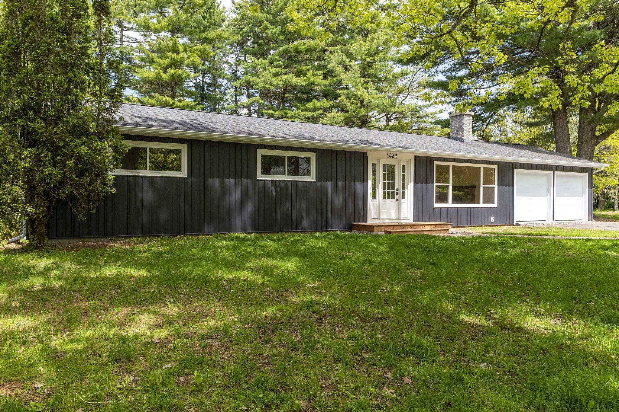 $449,900.00: 1432 George Street E, Coldbrook