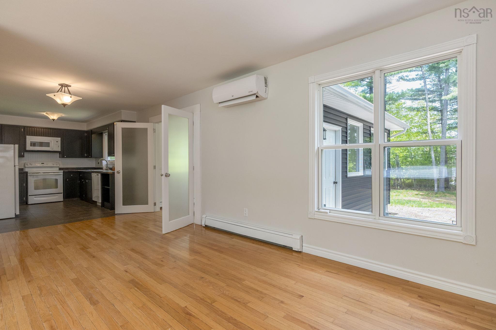 $449,900.00: 1432 George Street E, Coldbrook