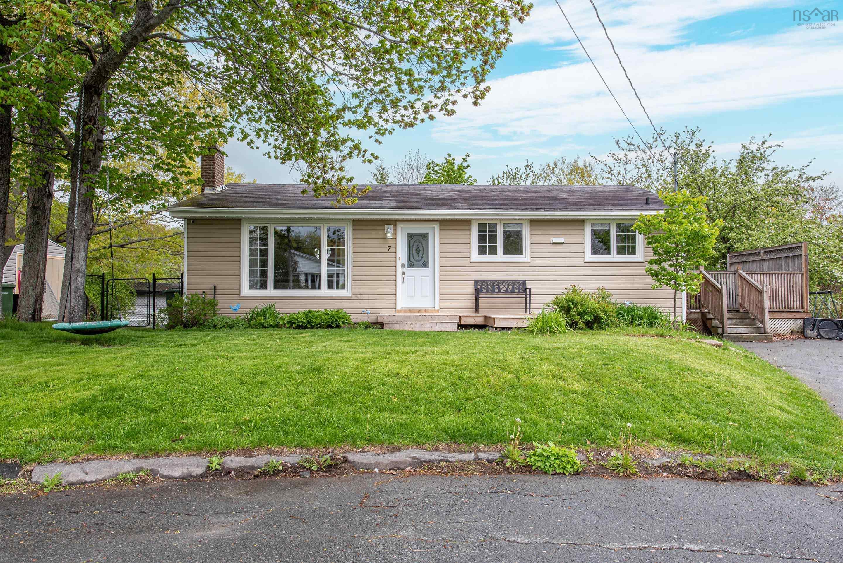 7 Karen Court, Dartmouth, NS (MLS 202613054)