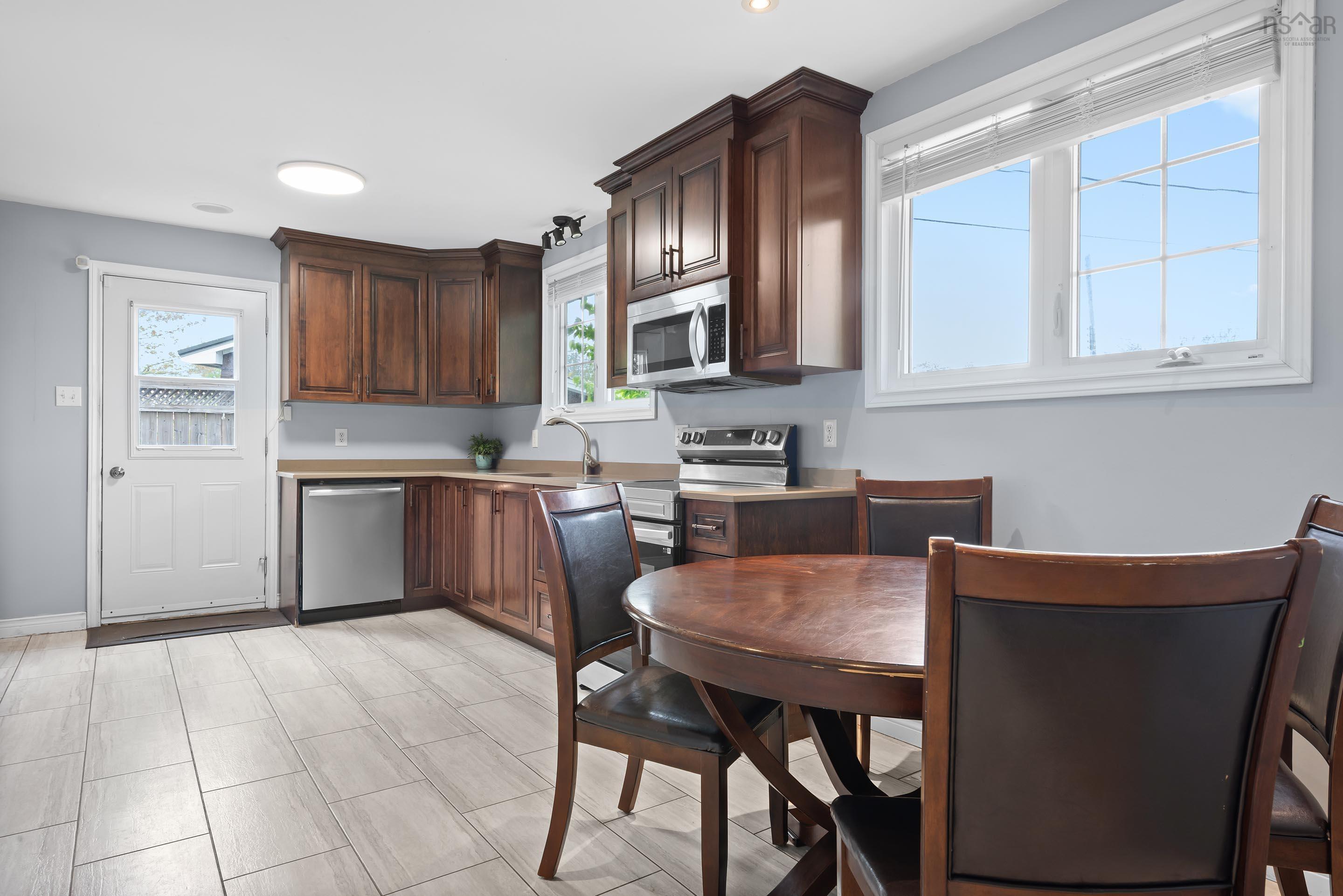 $599,900.00: 7 Karen Court, Dartmouth