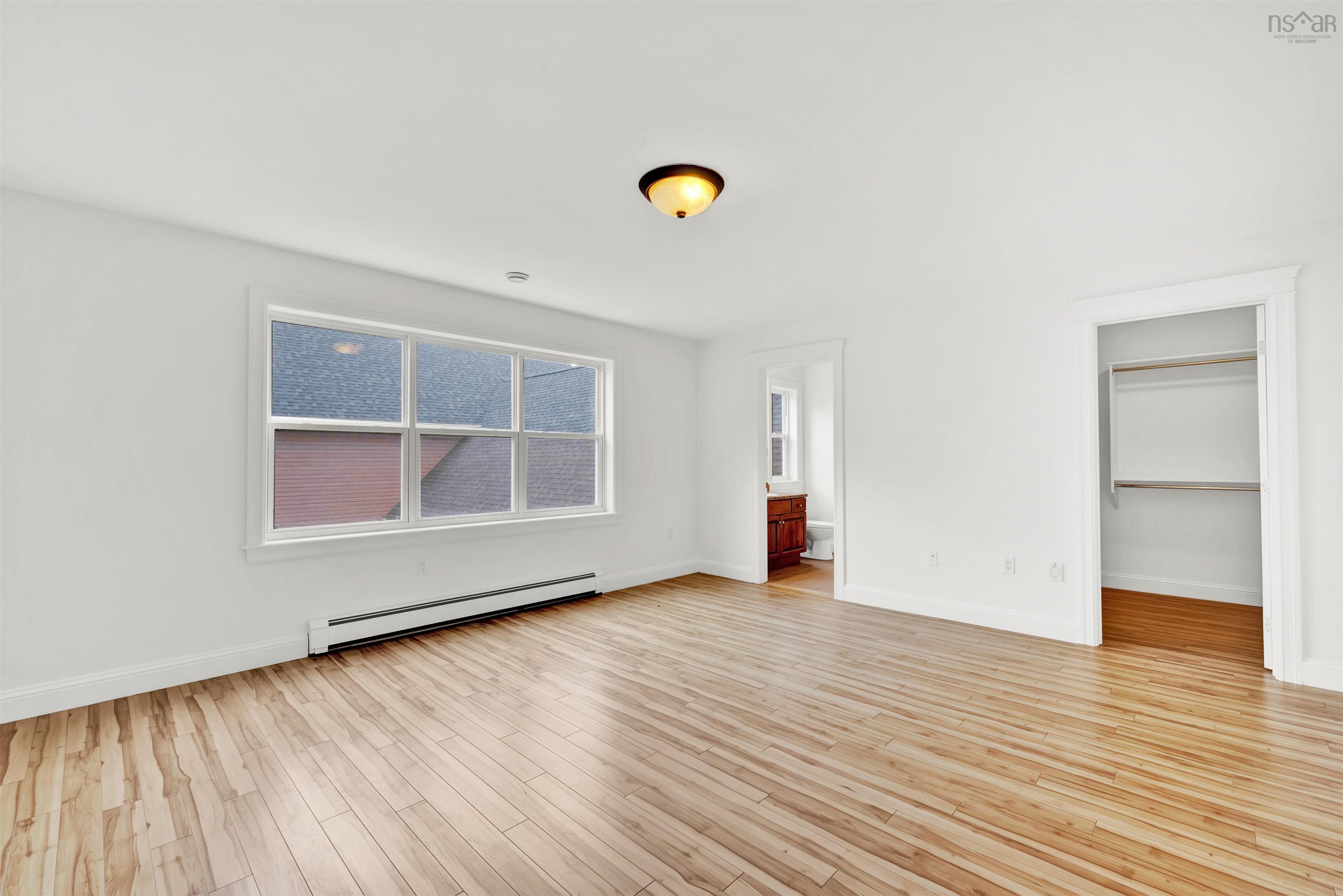 $1,285,000.00: 129 Appaloosa Run, Hammonds Plains