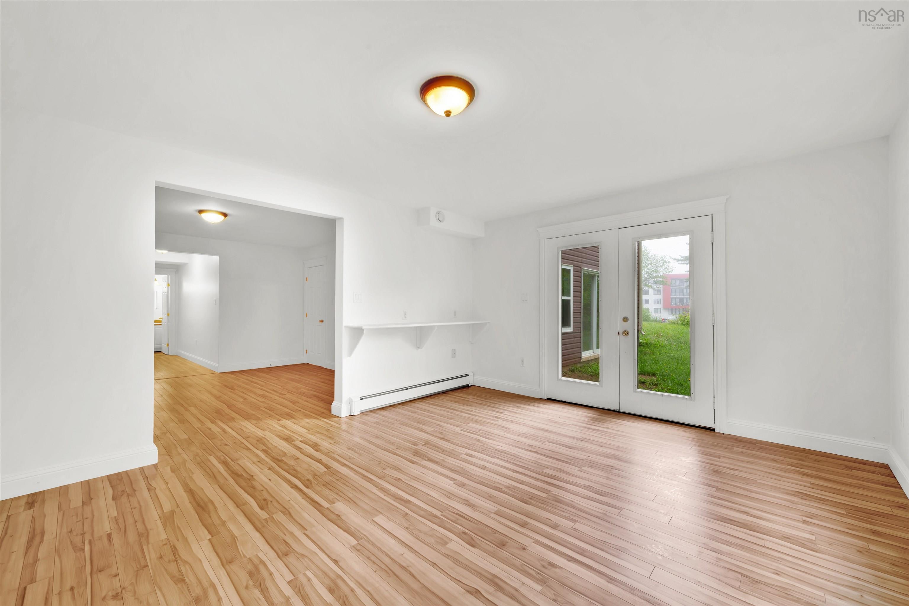 $1,285,000.00: 129 Appaloosa Run, Hammonds Plains