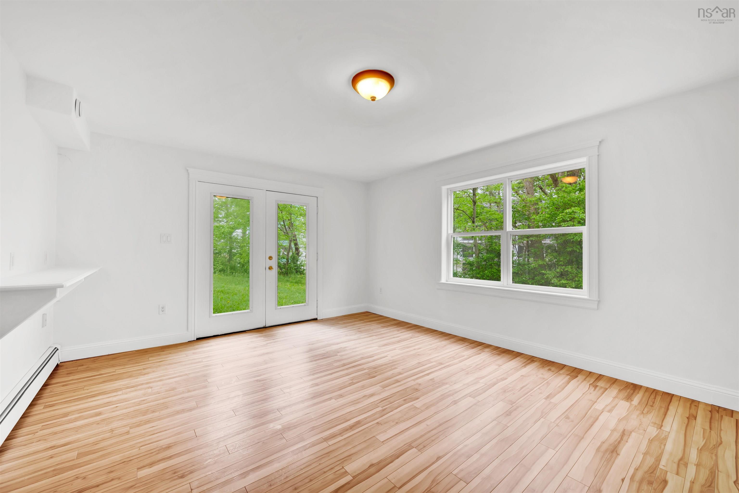 $1,285,000.00: 129 Appaloosa Run, Hammonds Plains
