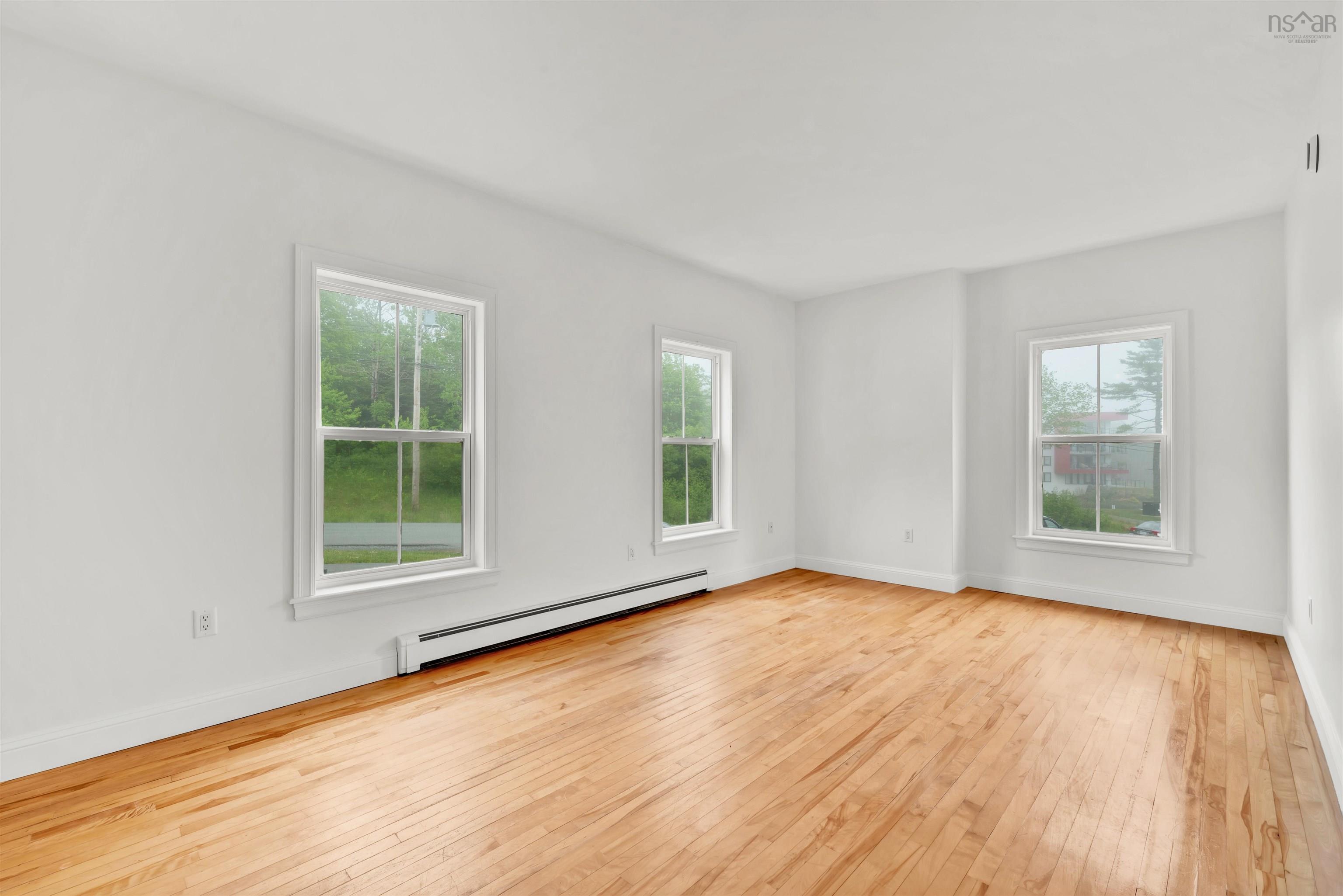 $1,285,000.00: 129 Appaloosa Run, Hammonds Plains