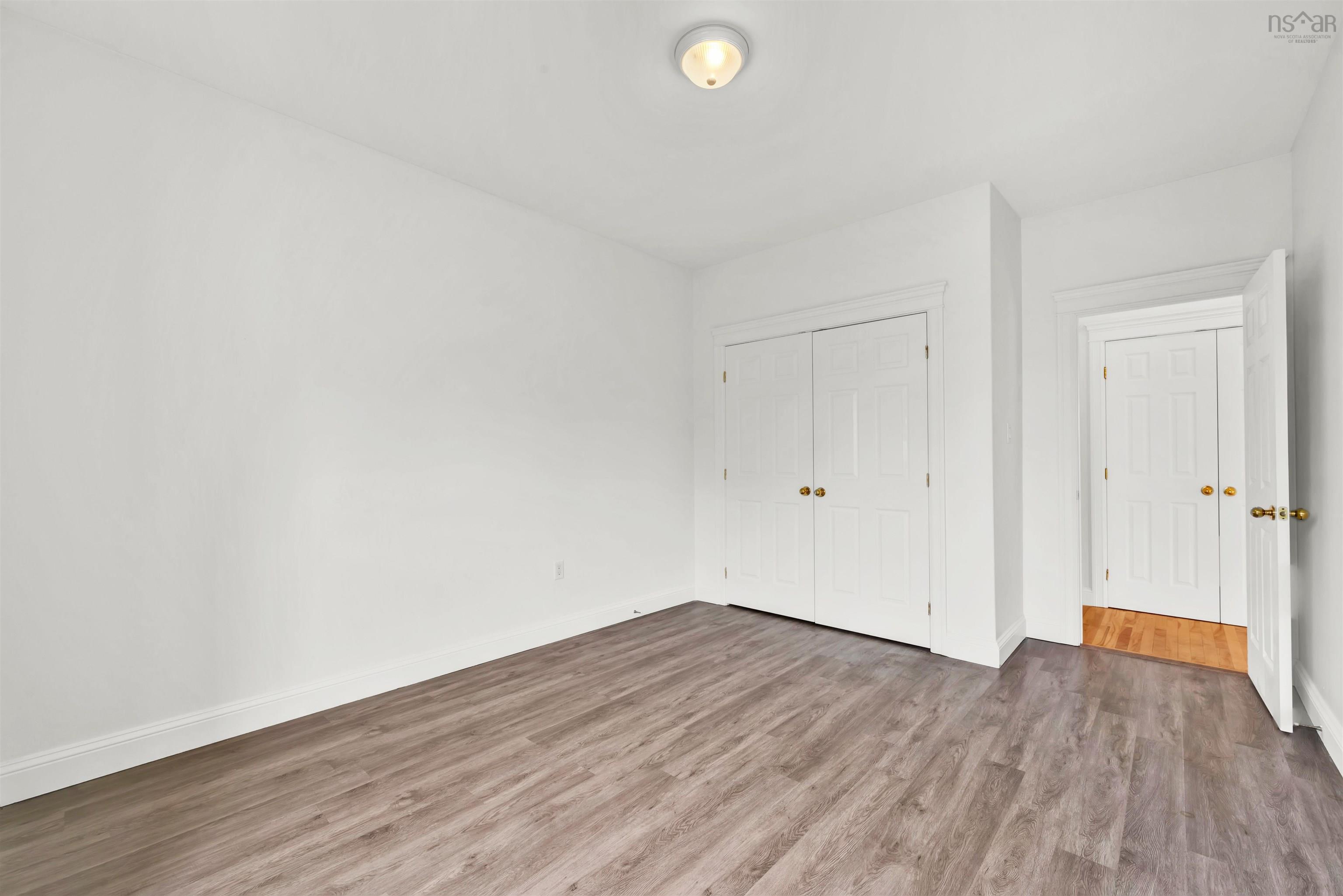 $1,285,000.00: 129 Appaloosa Run, Hammonds Plains