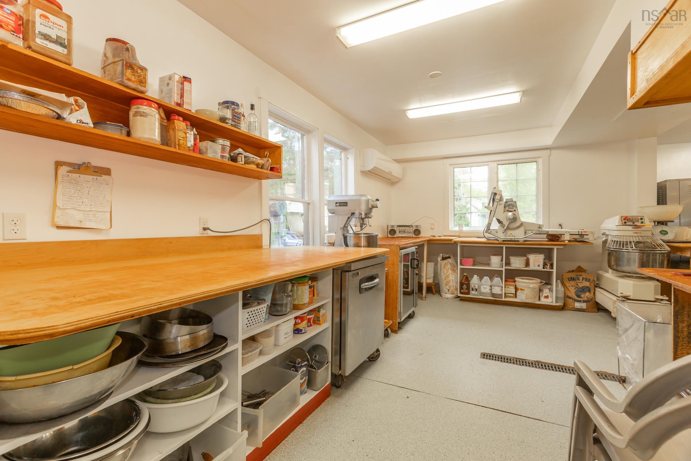 $689,000.00: 358 - 360 St George Street, Annapolis Royal