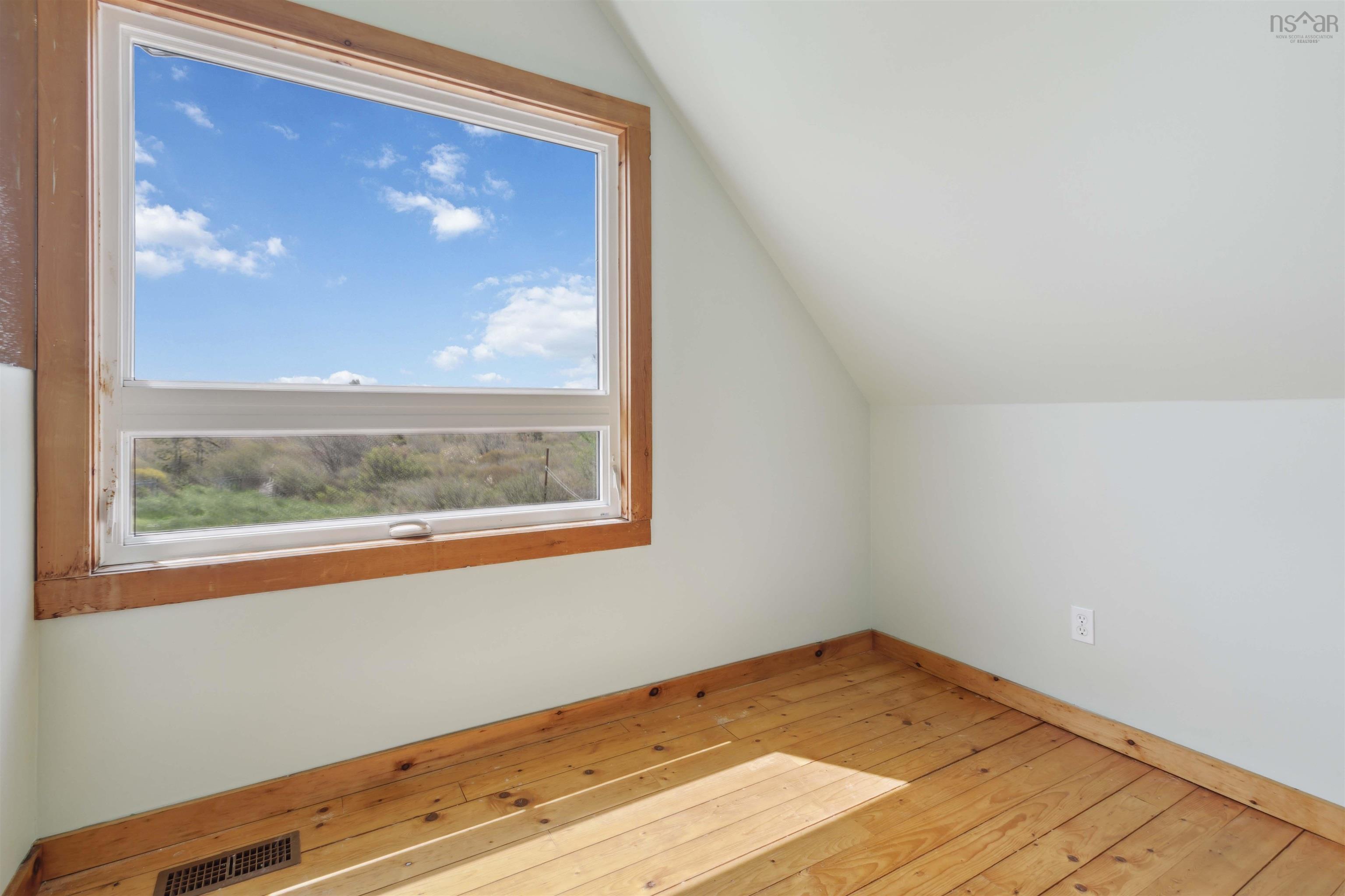 $395,000.00: 21 West Berlin Wharf Road, West Berlin