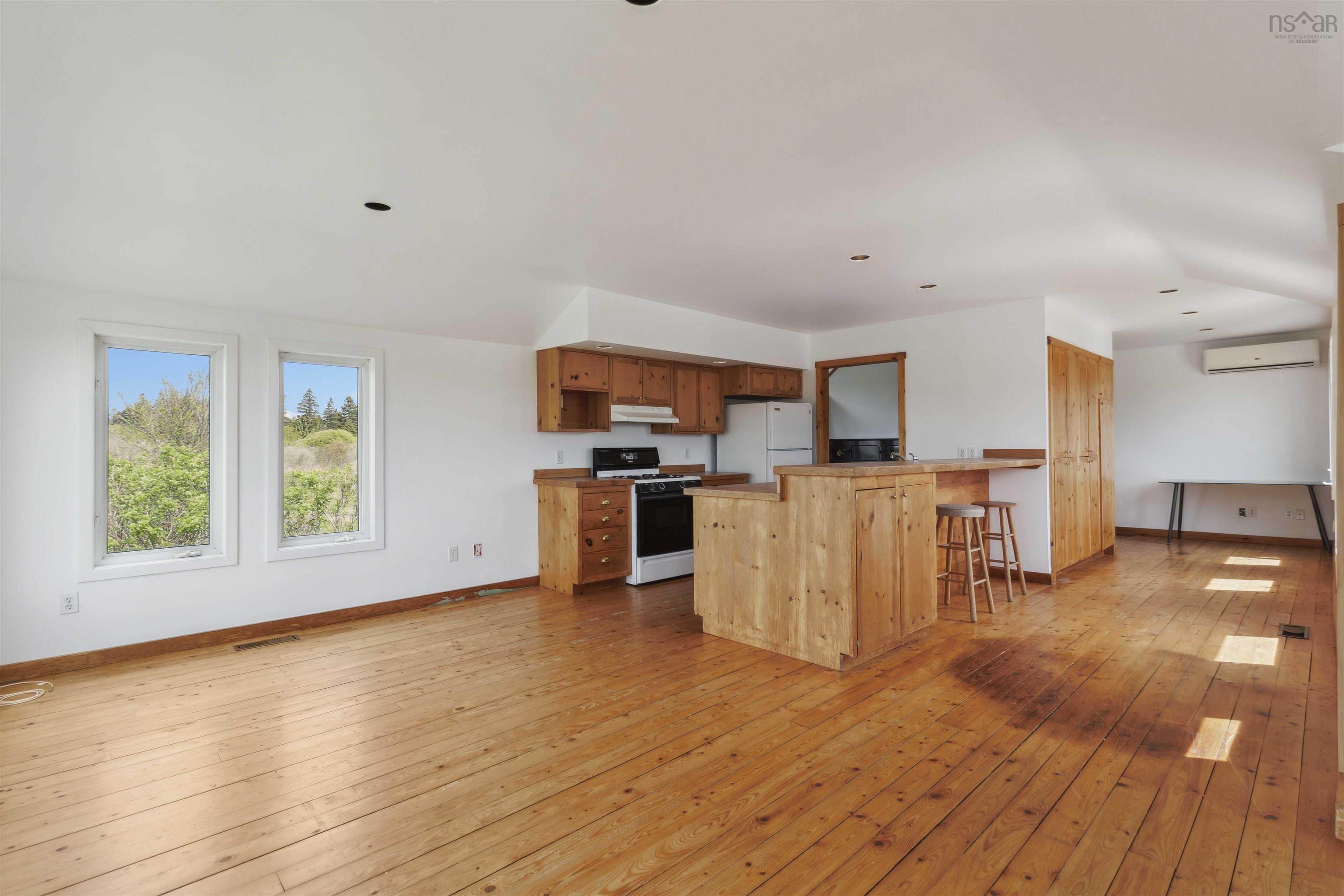 $395,000.00: 21 West Berlin Wharf Road, West Berlin