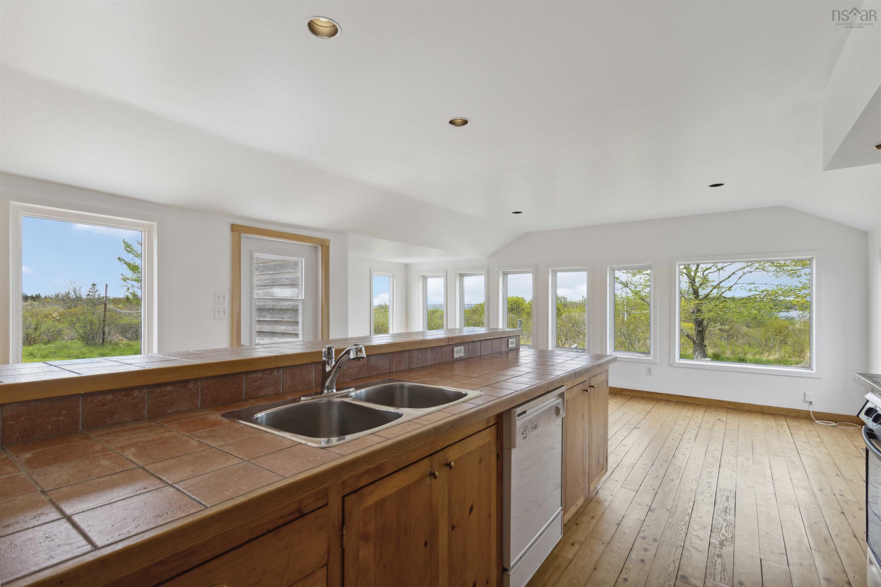 $395,000.00: 21 West Berlin Wharf Road, West Berlin