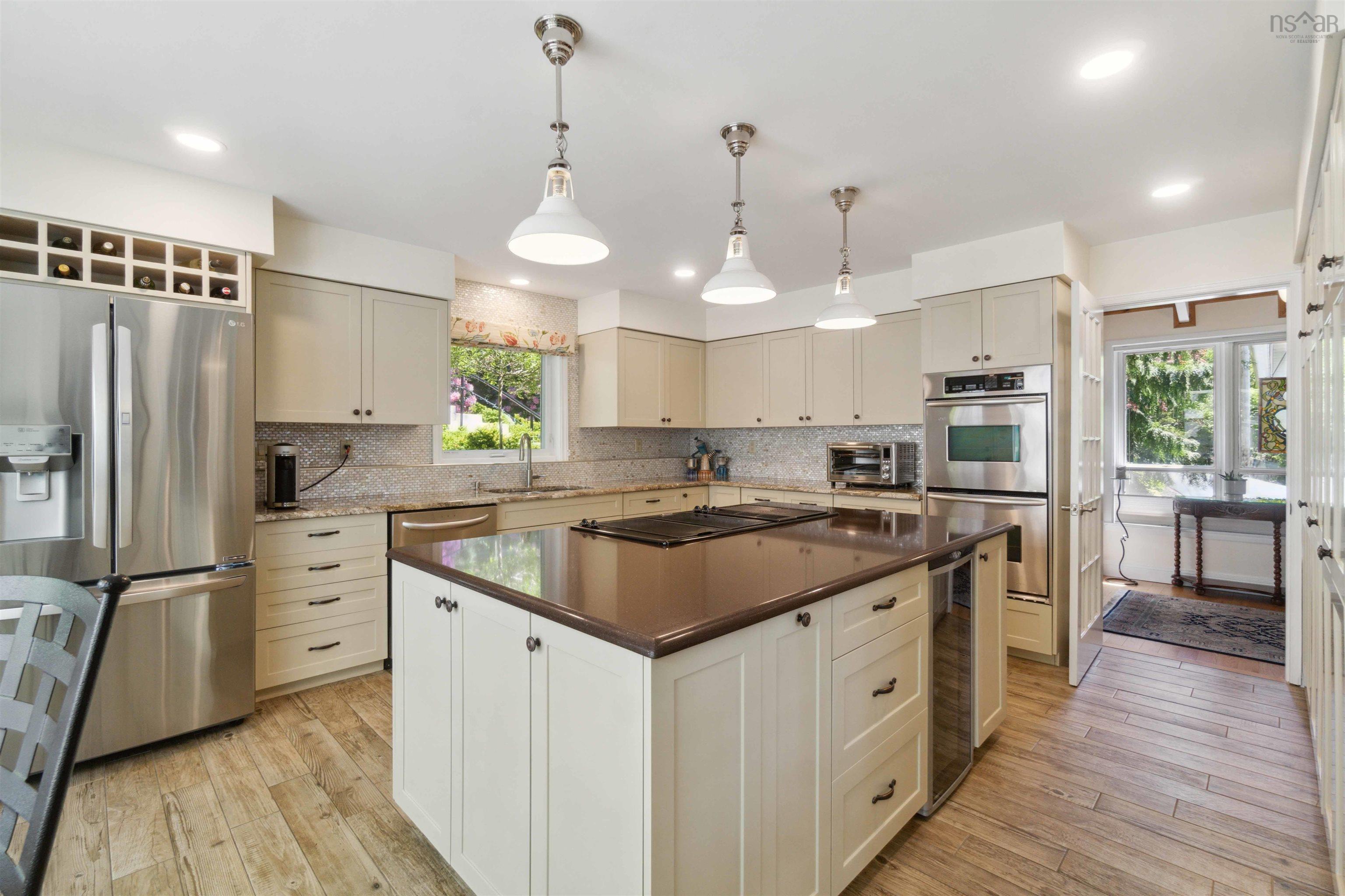 1077 Shore Drive, Bedford, NS (MLS 202613085)