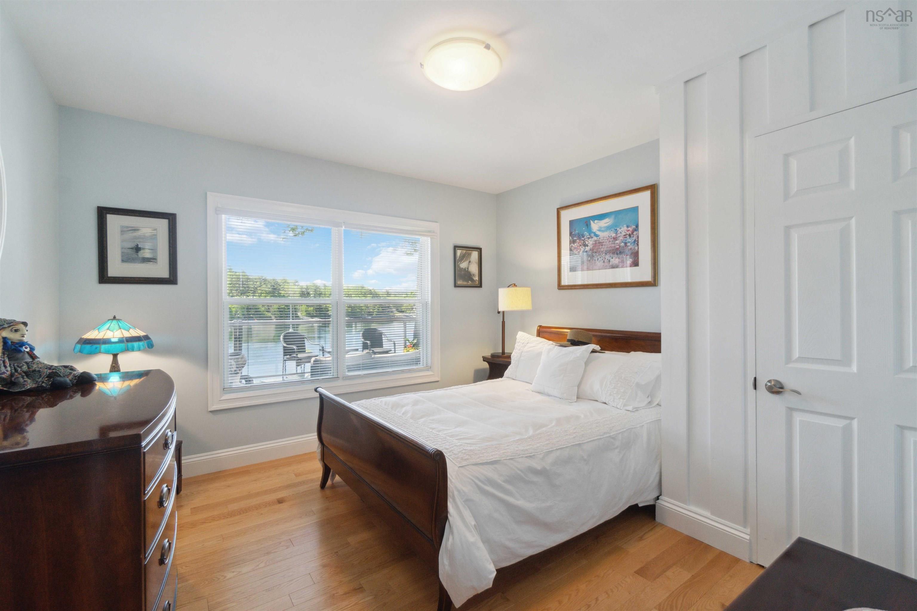 1077 Shore Drive, Bedford, NS (MLS 202613085)