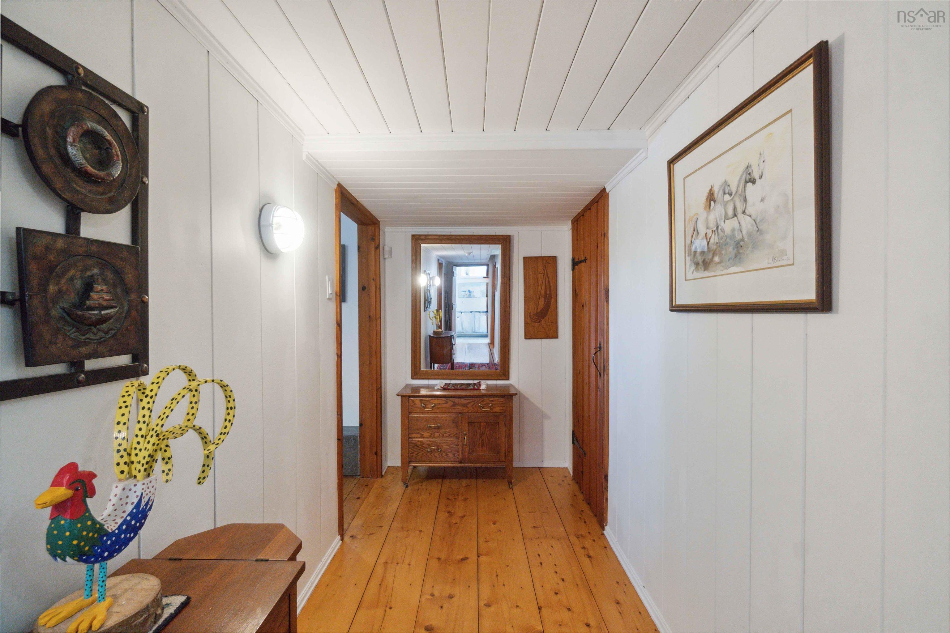 1077 Shore Drive, Bedford, NS (MLS 202613085)