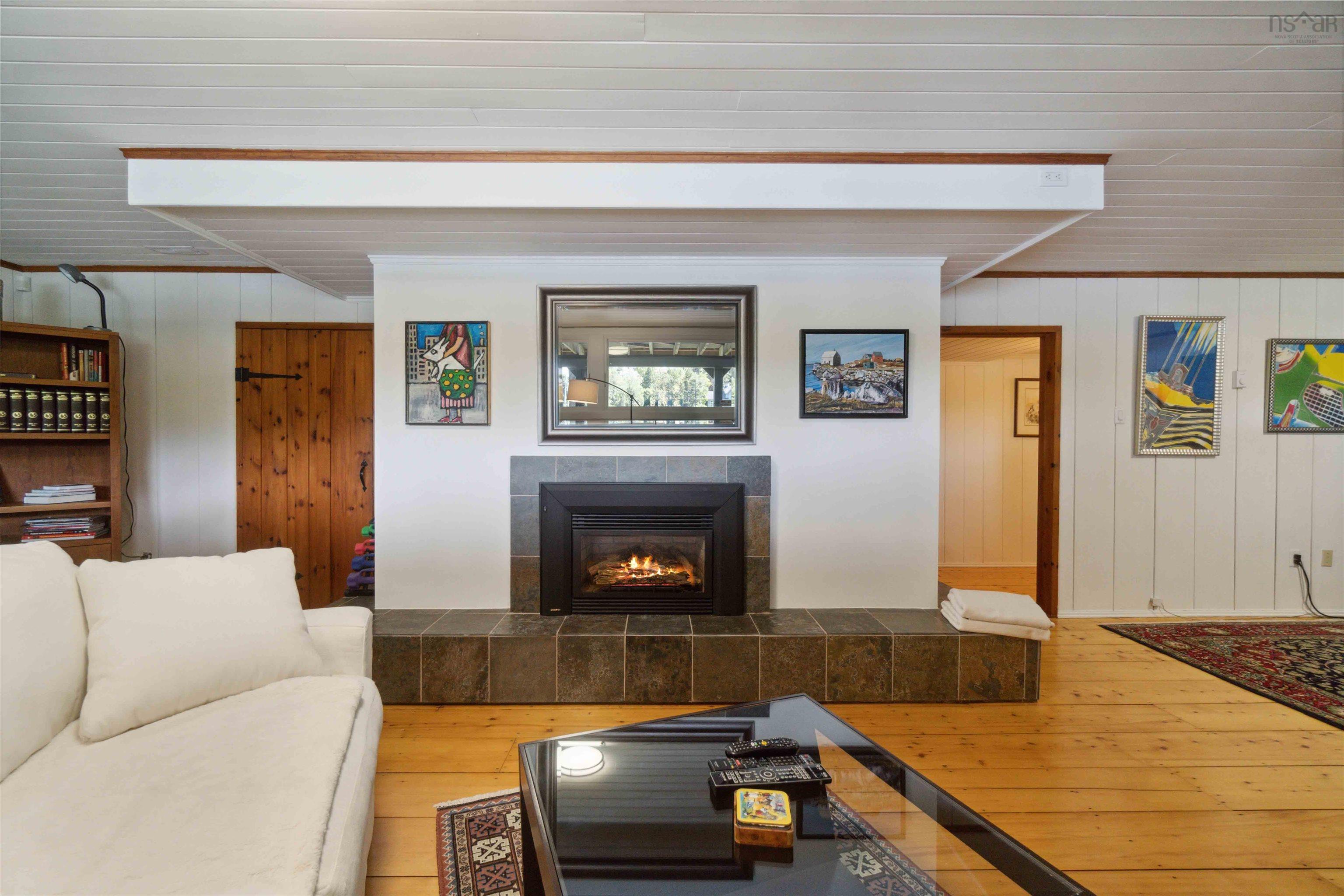 1077 Shore Drive, Bedford, NS (MLS 202613085)
