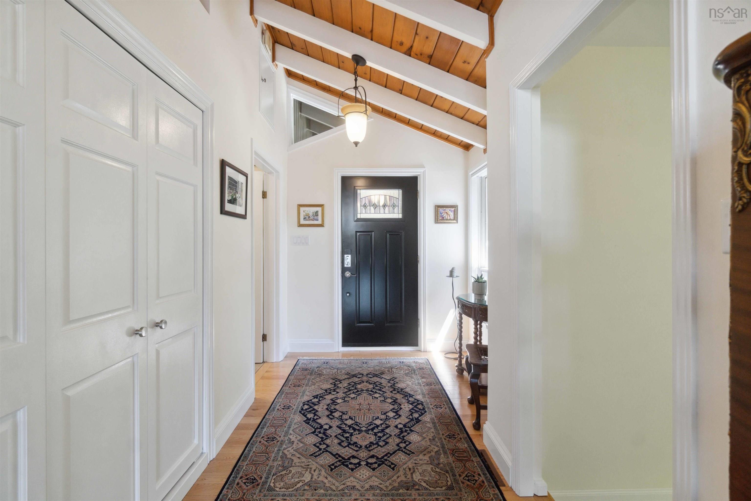 1077 Shore Drive, Bedford, NS (MLS 202613085)