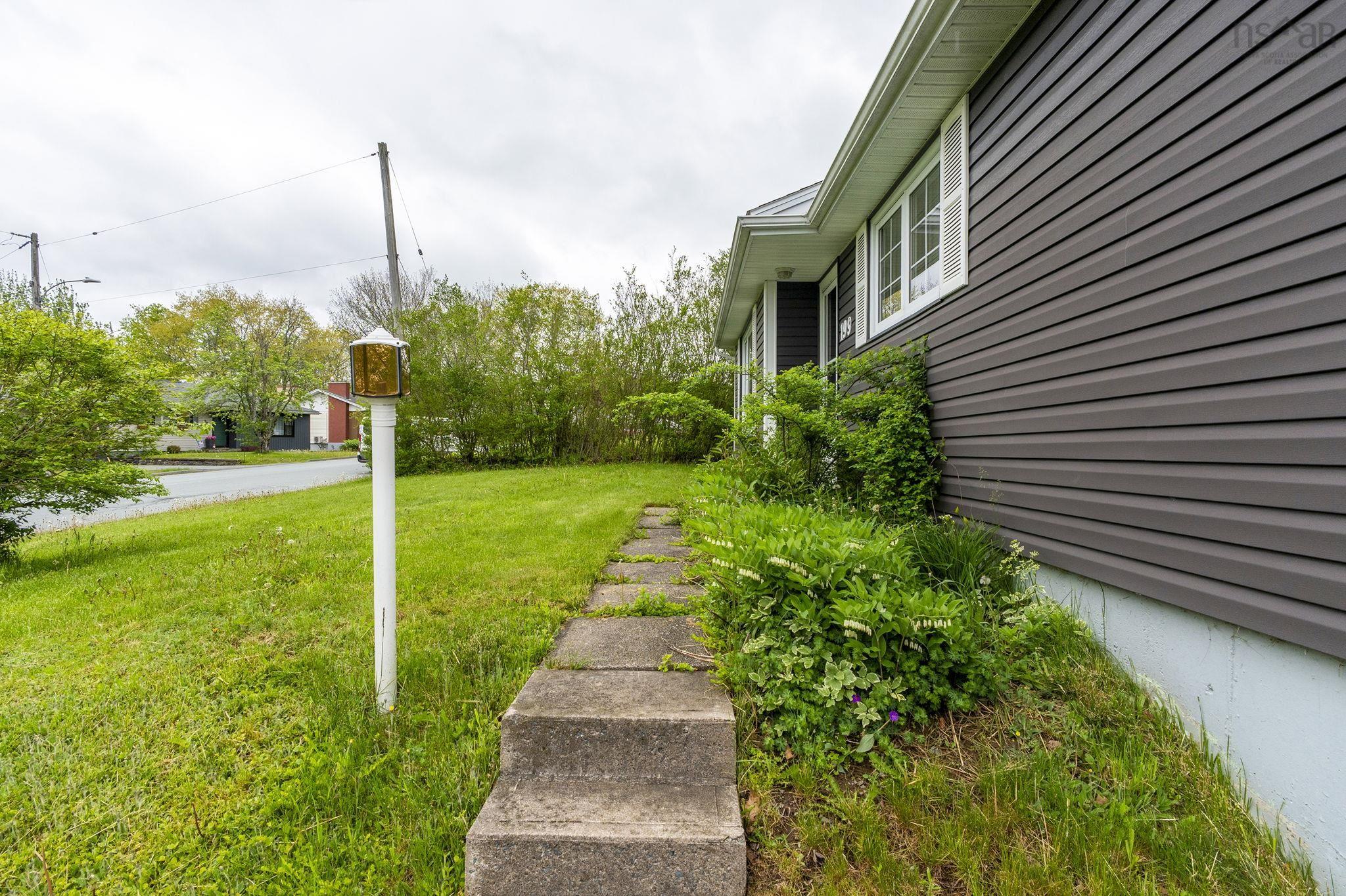 199 Kaye Street, Lower Sackville, NS (MLS 202613087)
