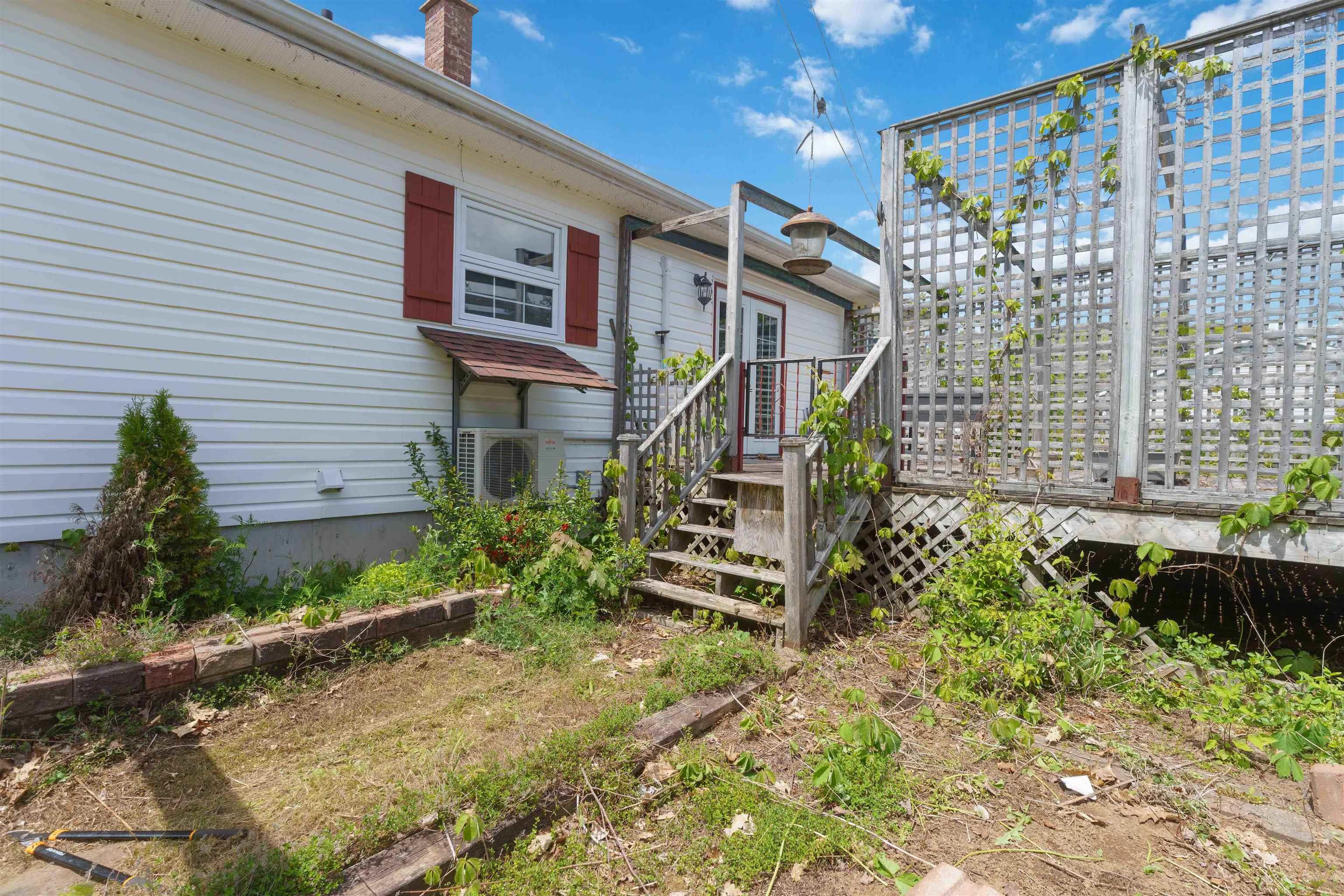 $379,900.00: 80 Old Runway Drive, Nictaux