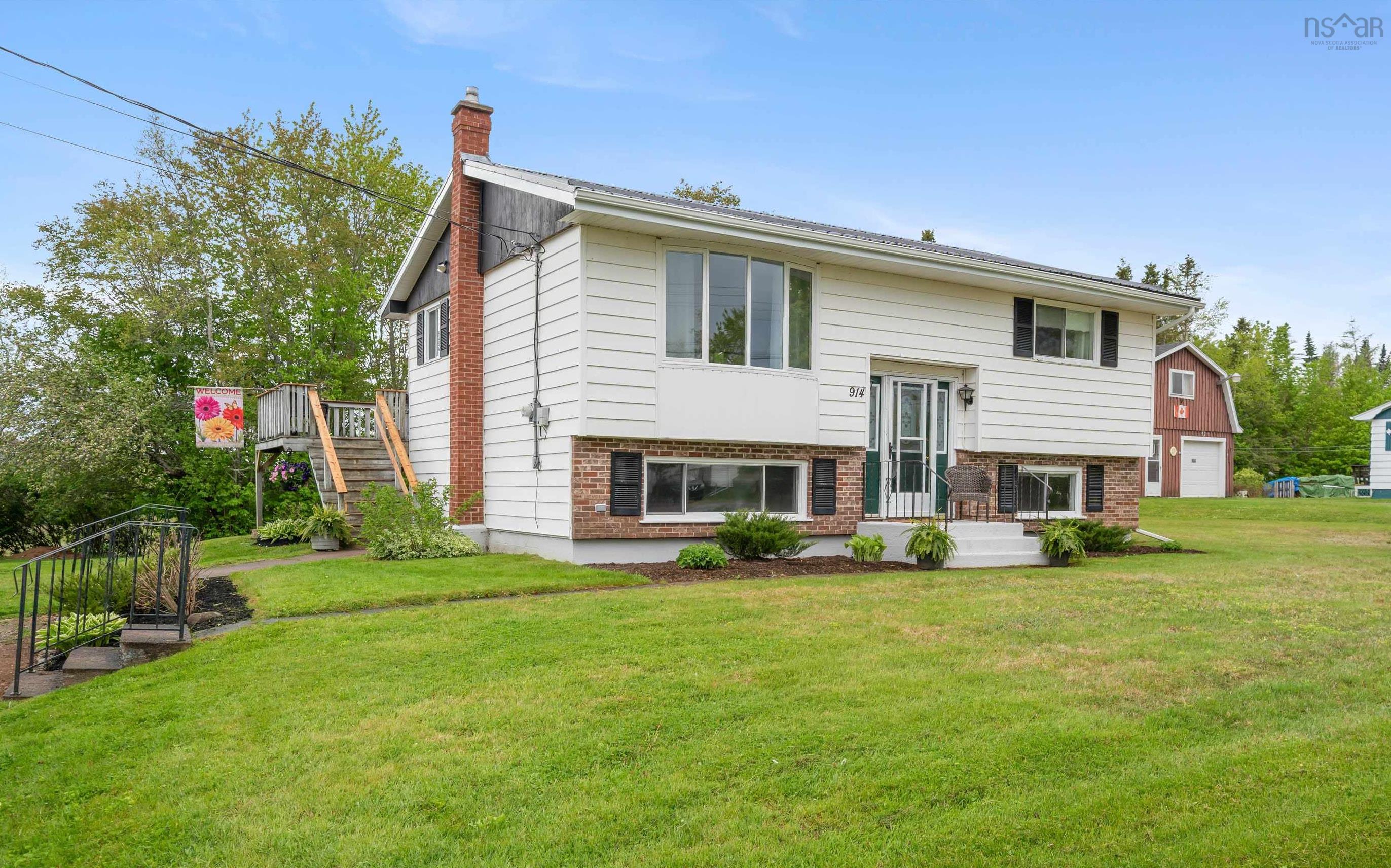 $298,000.00: 914 West North River Road, North River