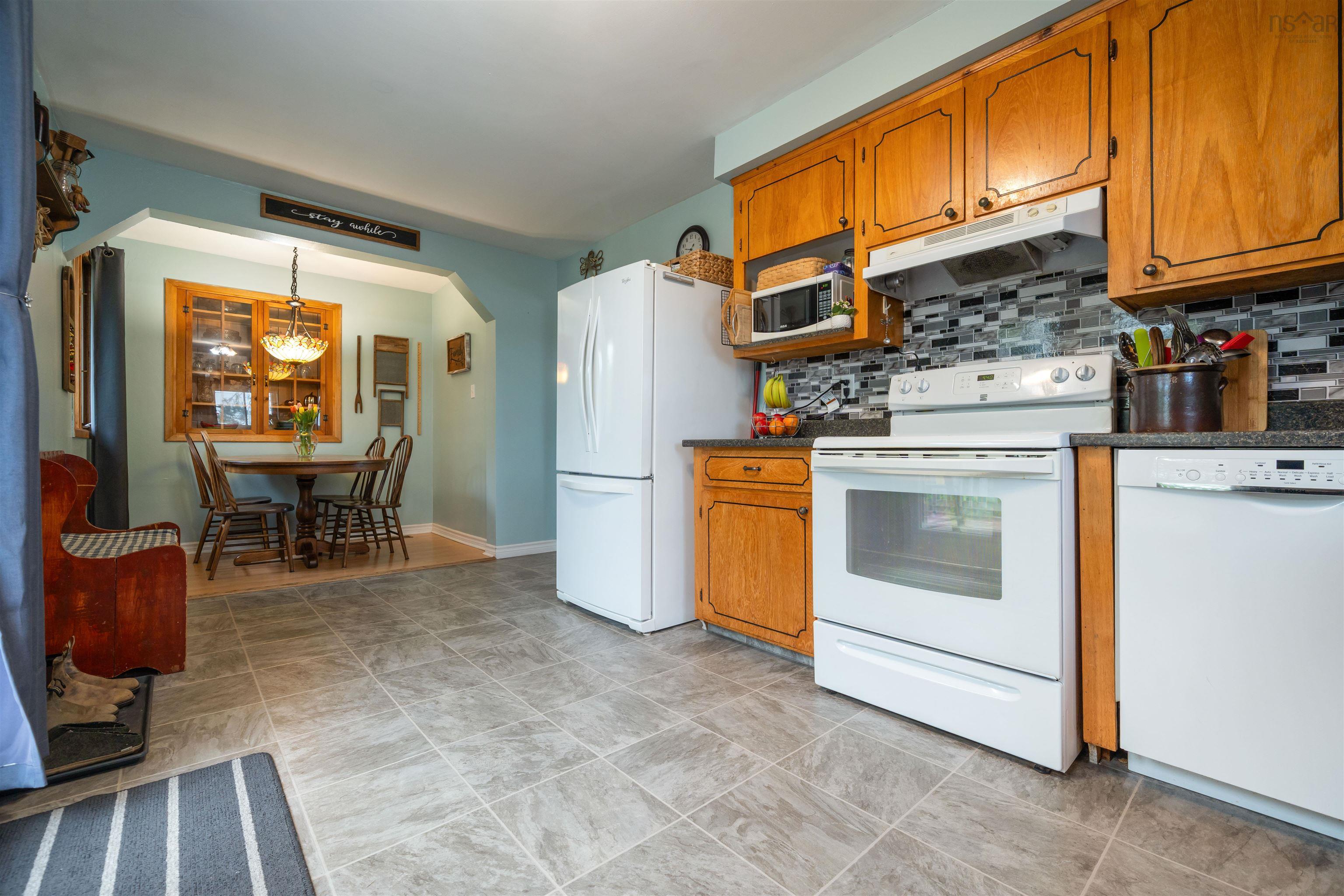 $298,000.00: 914 West North River Road, North River