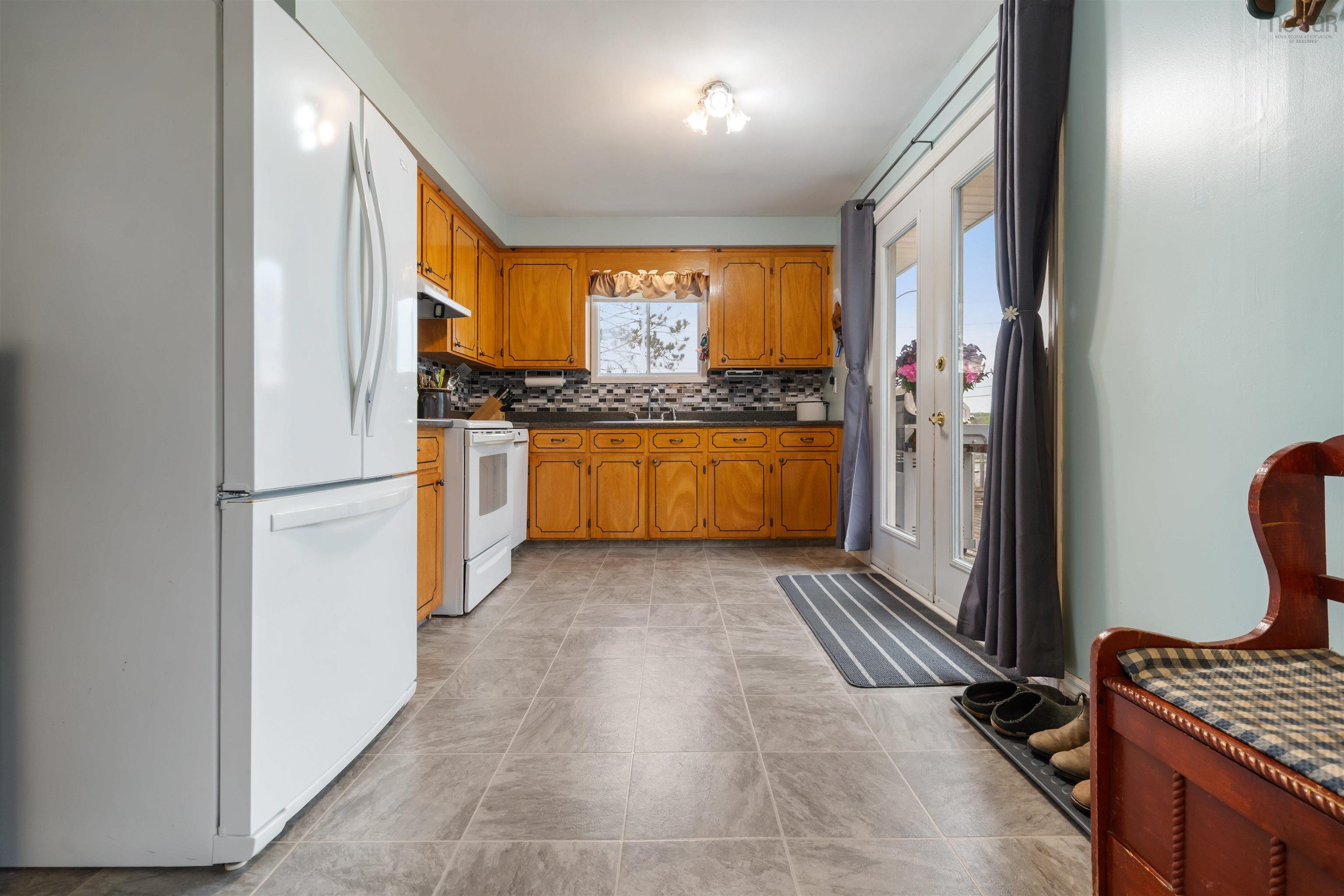 $298,000.00: 914 West North River Road, North River