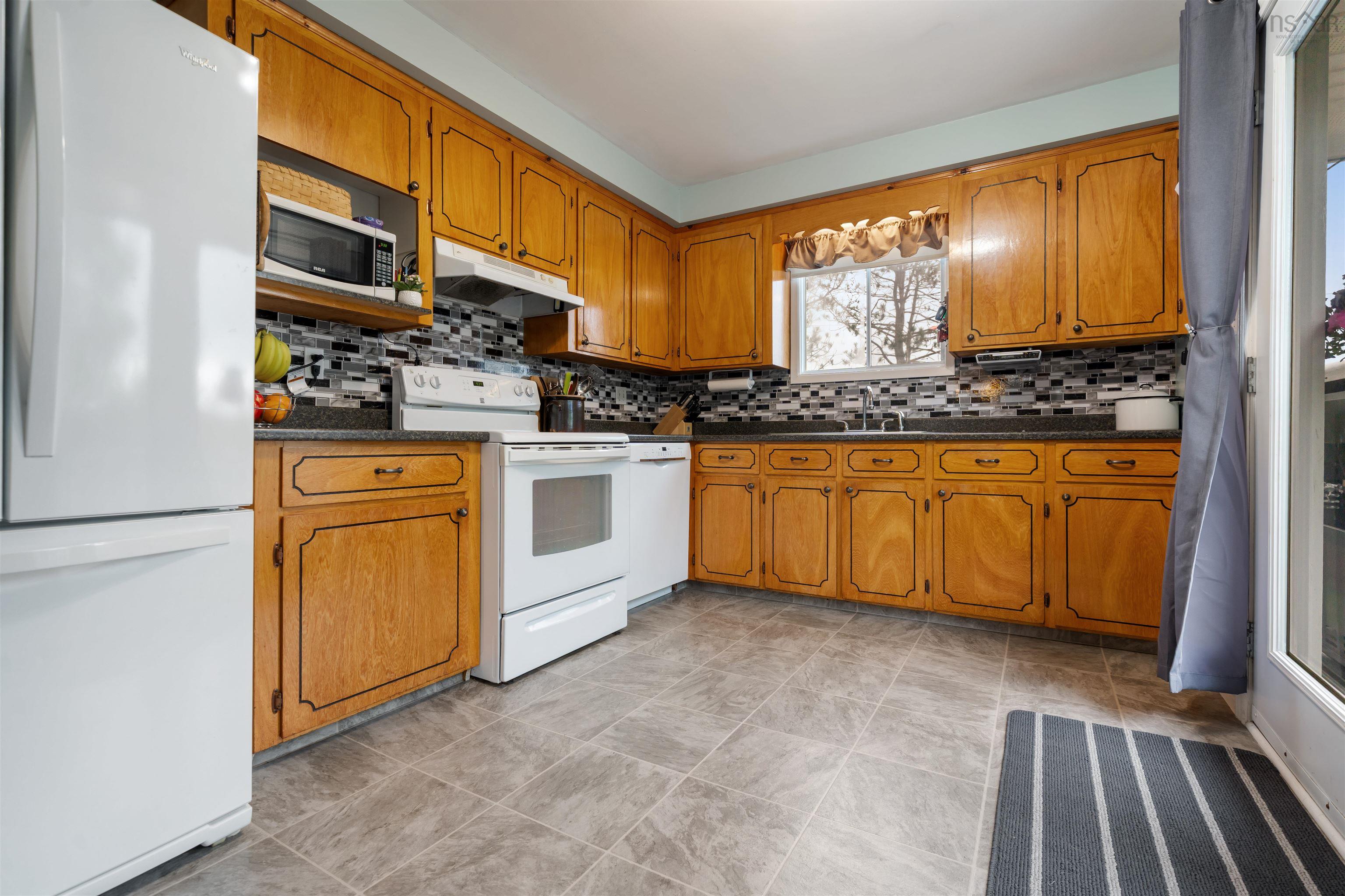 $298,000.00: 914 West North River Road, North River