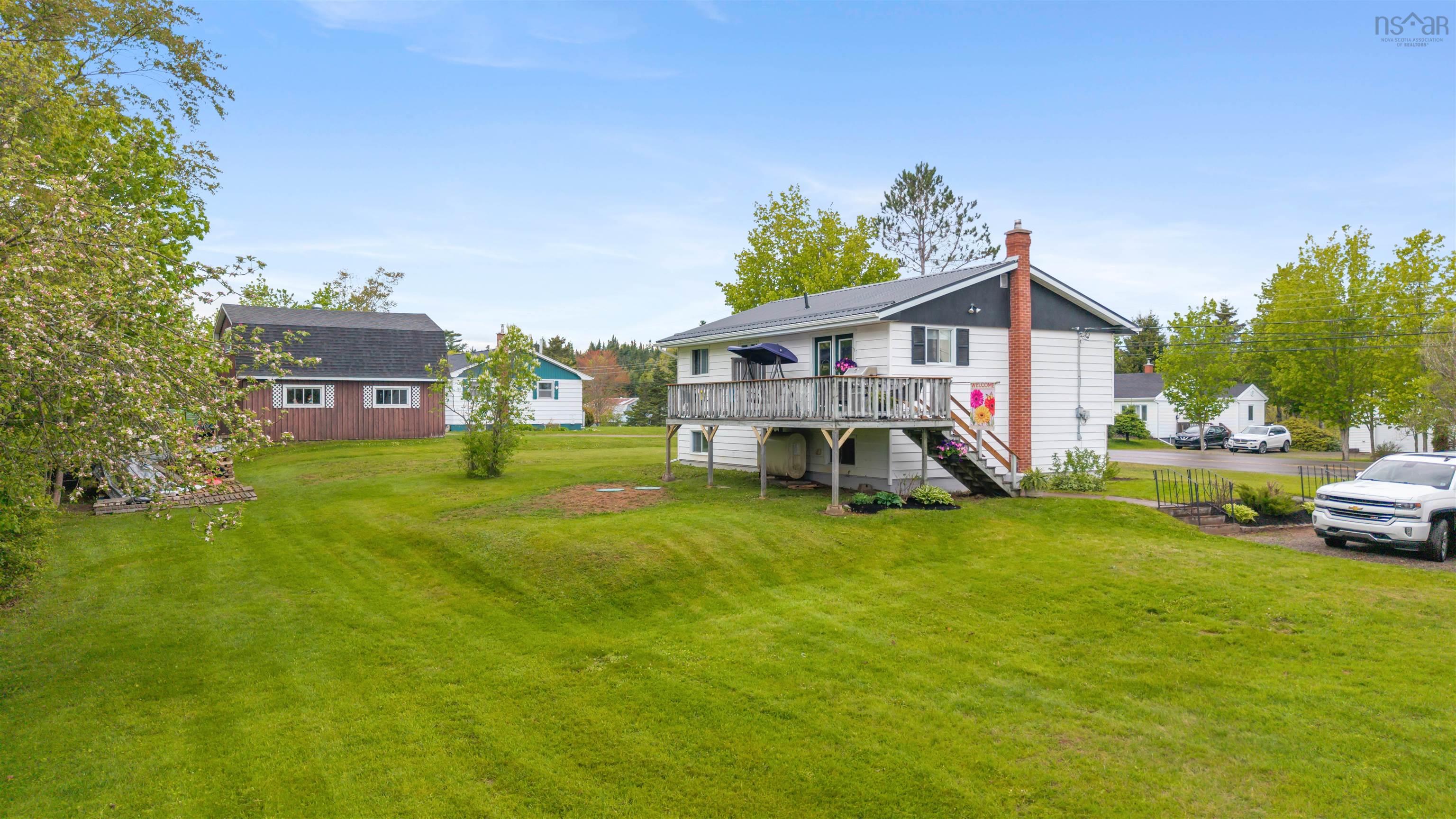 $298,000.00: 914 West North River Road, North River