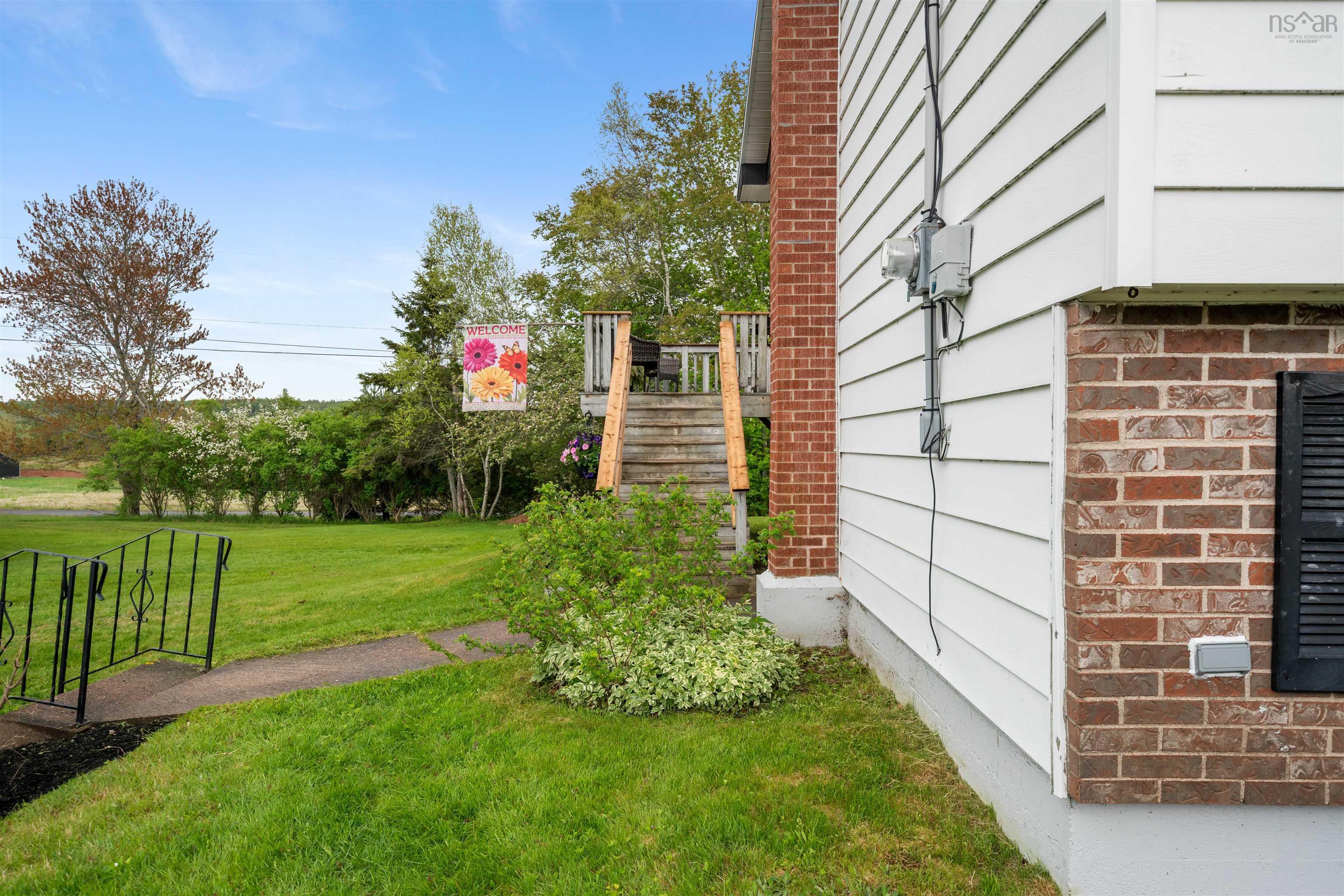 $298,000.00: 914 West North River Road, North River