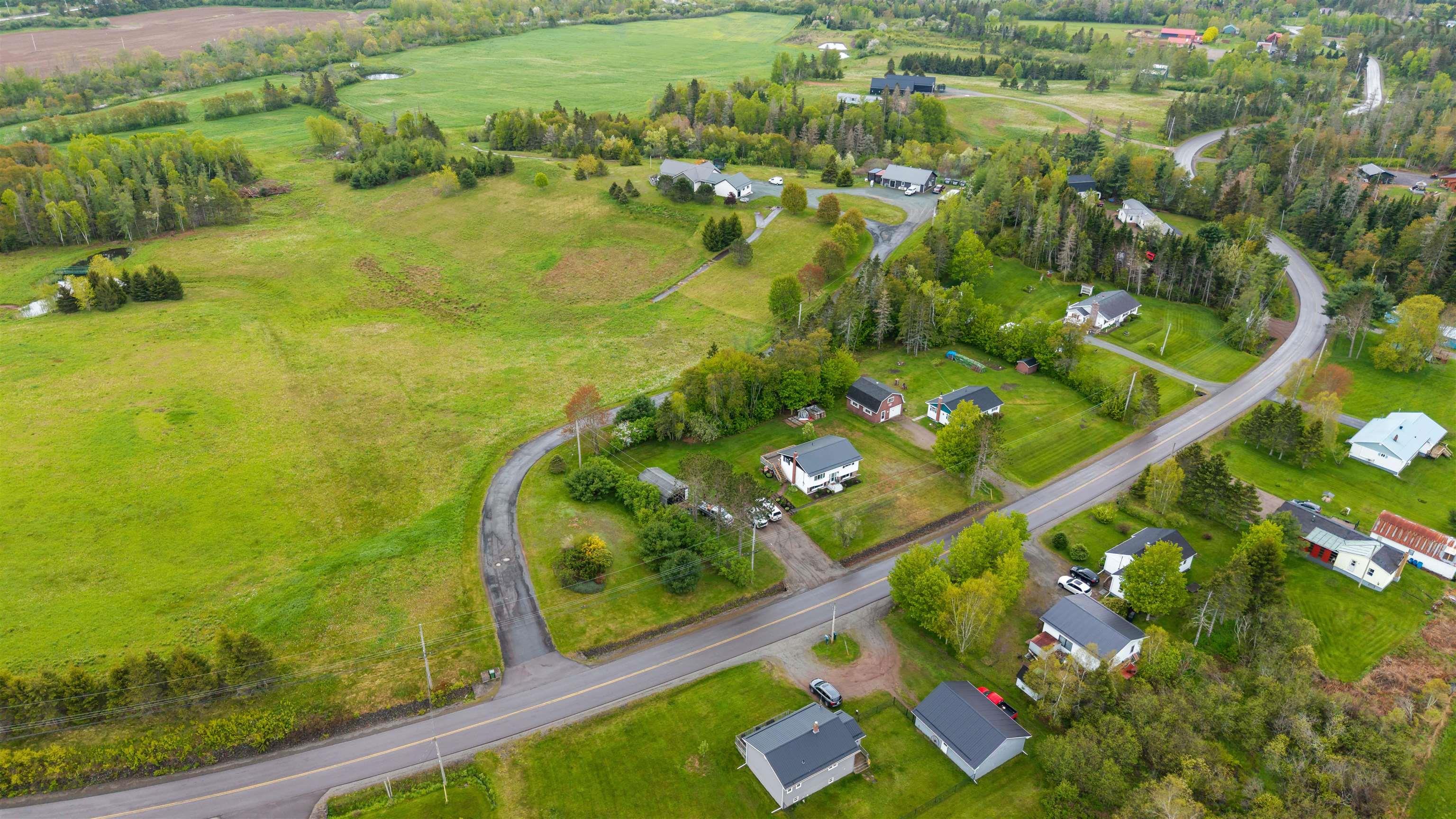 $298,000.00: 914 West North River Road, North River